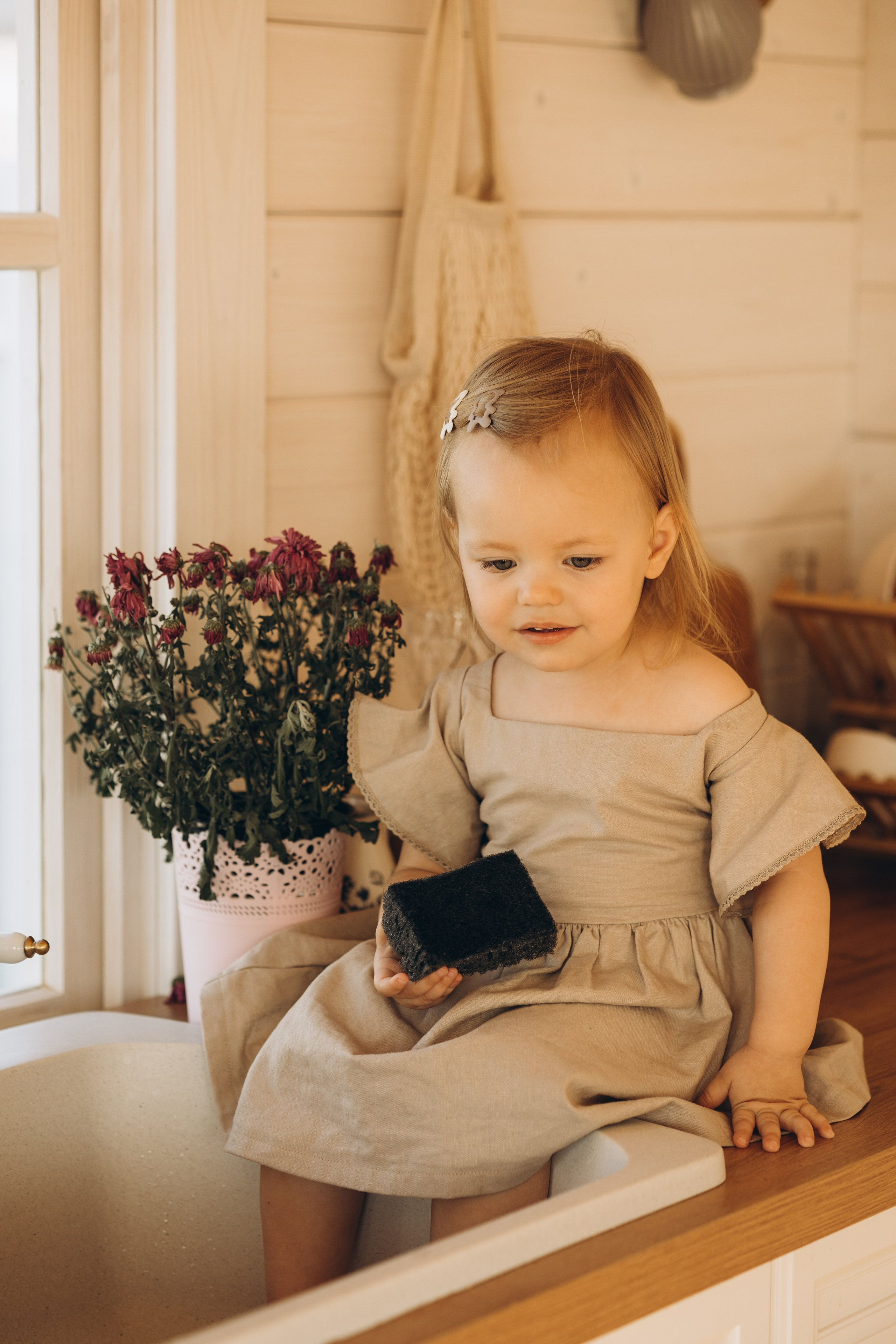 Оля и Мирослава Беседка. Семейный фотограф в Москве Виктория Ястребинская