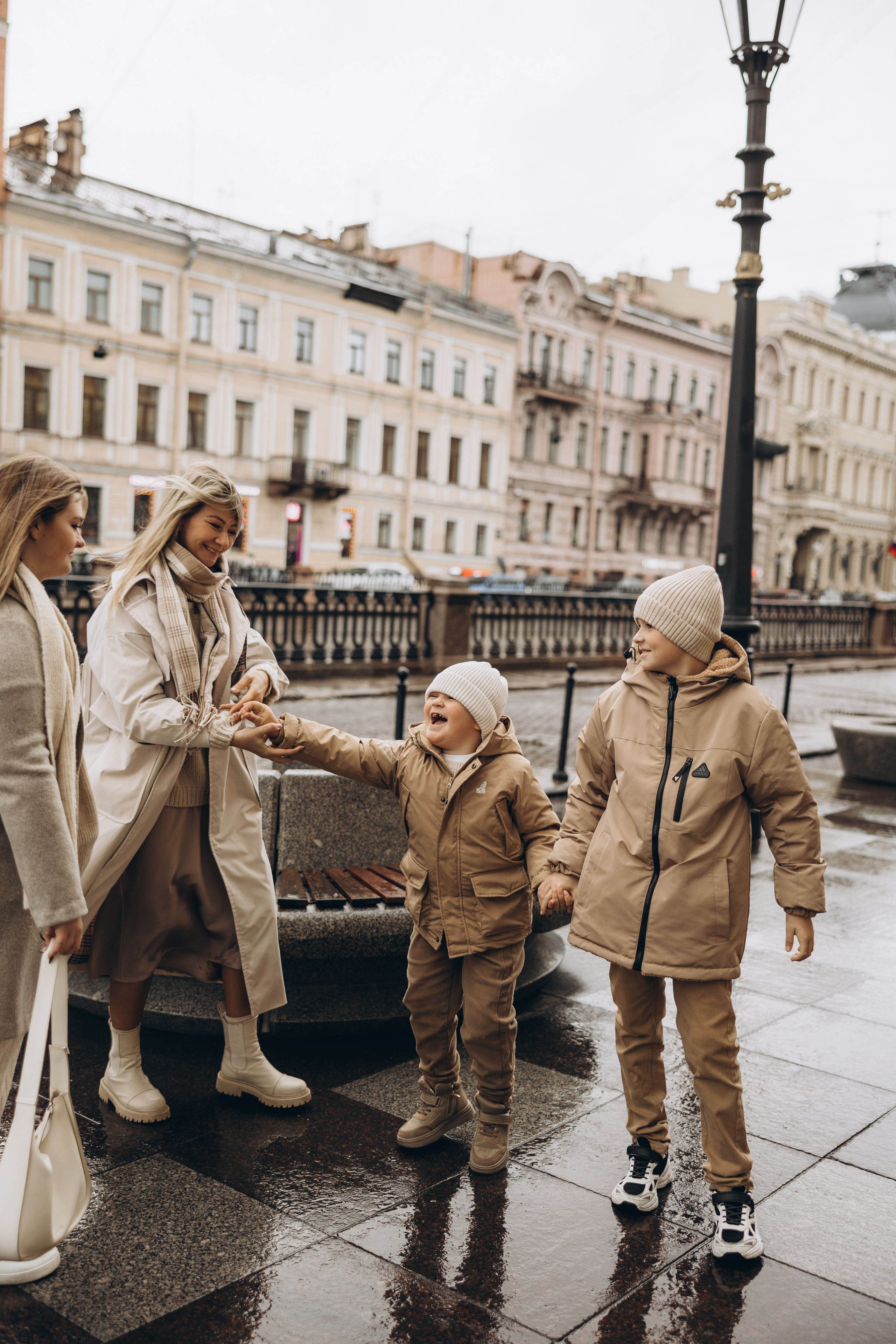 Прогулка в СПб. Семейный фотограф в Москве Виктория Ястребинская