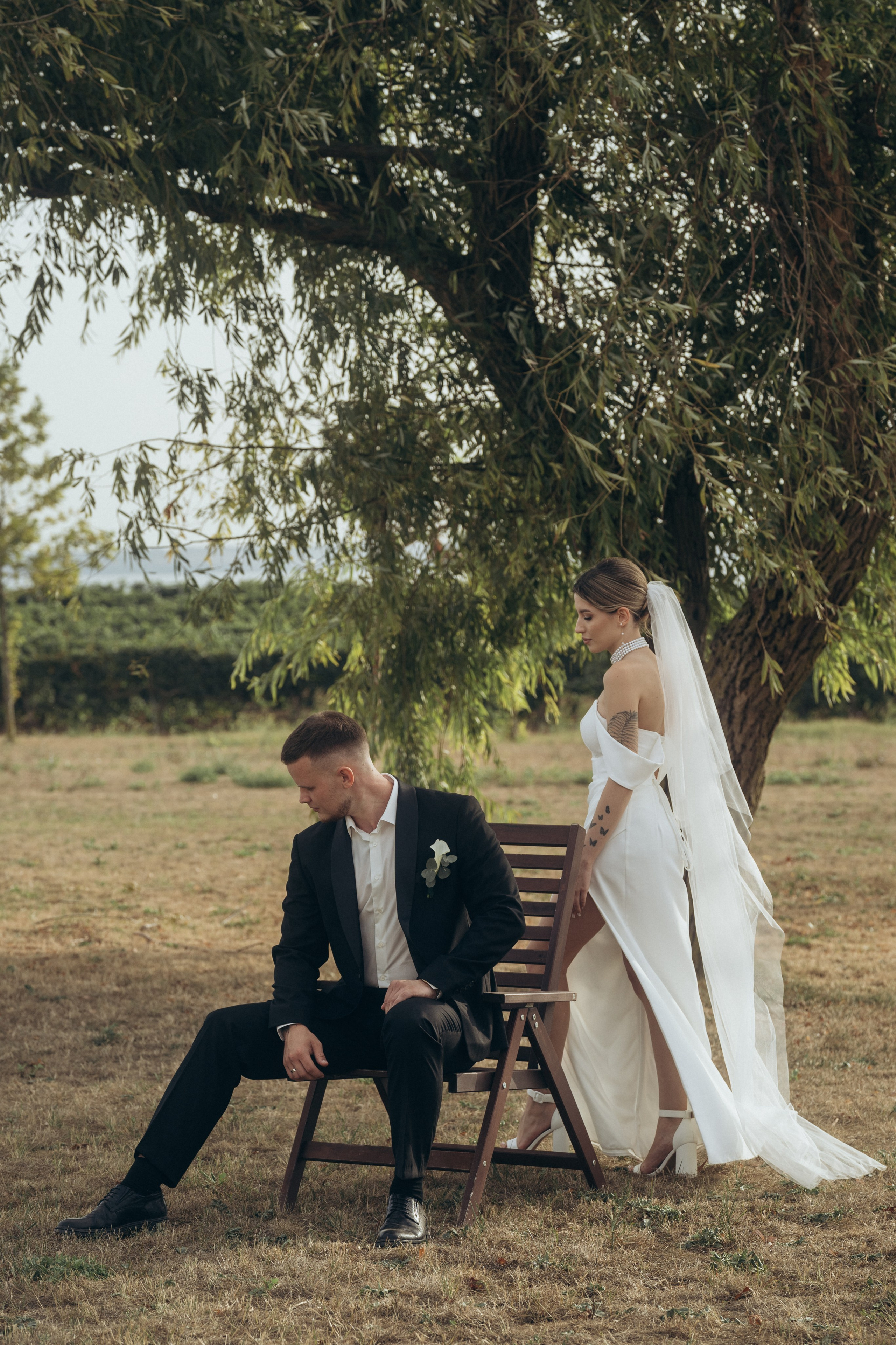 Свадебная фотосессия в Темрюке, в локации поместье Голубицкое 