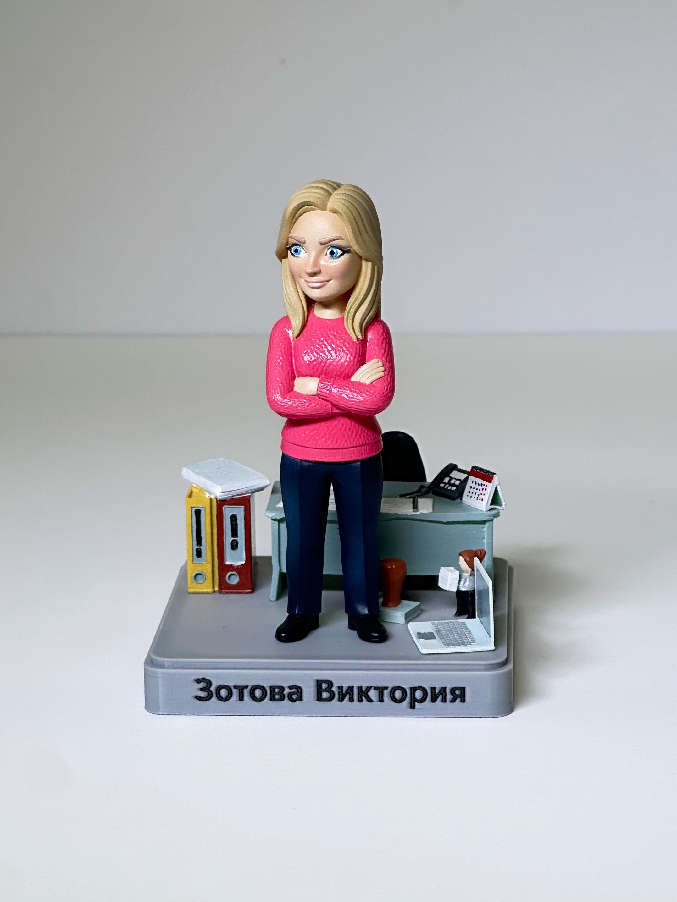 Антон Андрюков — арт-директор и графический дизайнер, Москва — брендинг, айдентика, фирменный стиль, портфолио и услуги