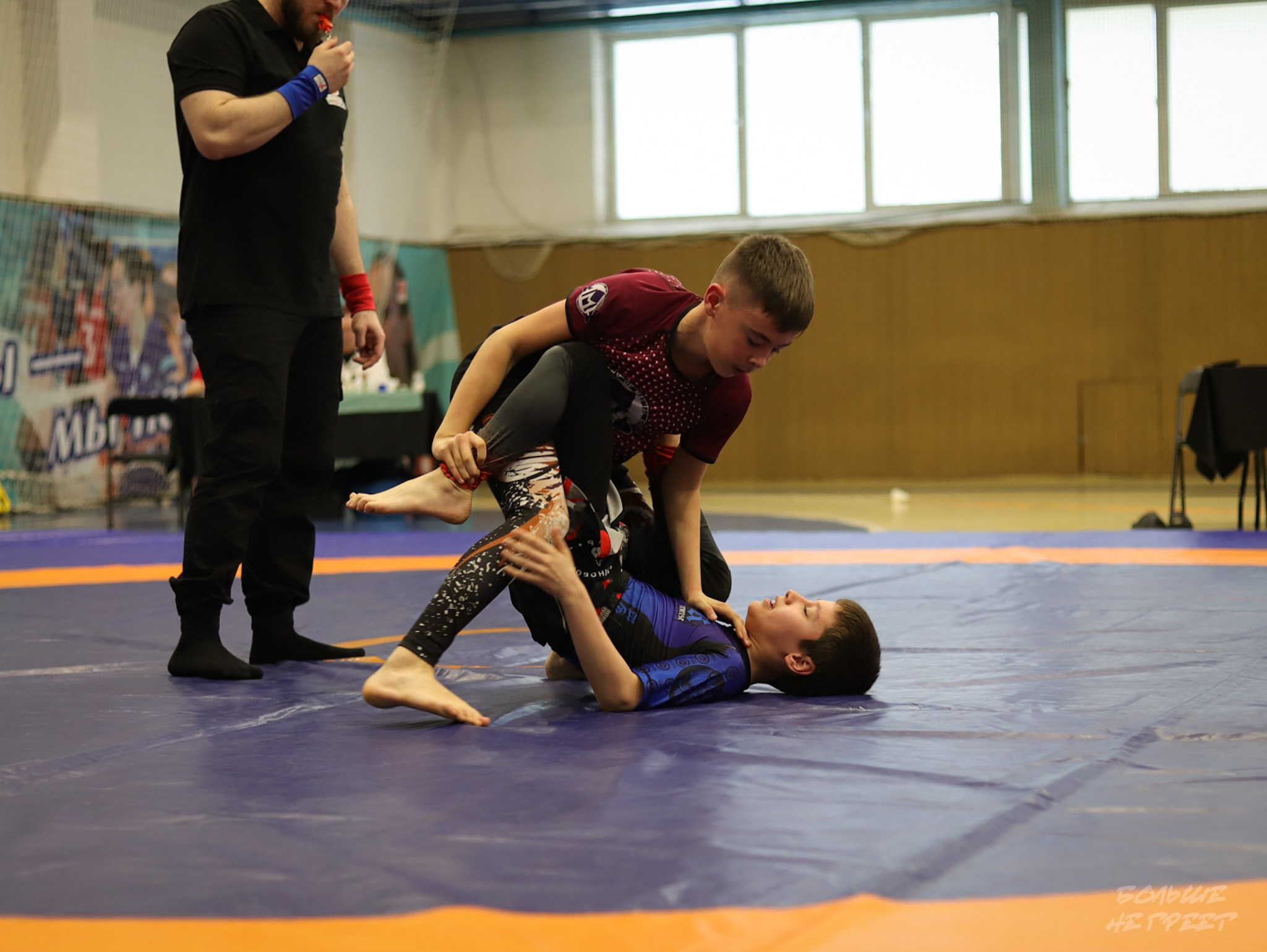 ПЕРВЕНСТВО УРФО ПО СПОРТИВНОЙ БОРЬБЕ ГРЭППЛИНГ И ГРЭППЛИНГ-ГИ. Больше не греет