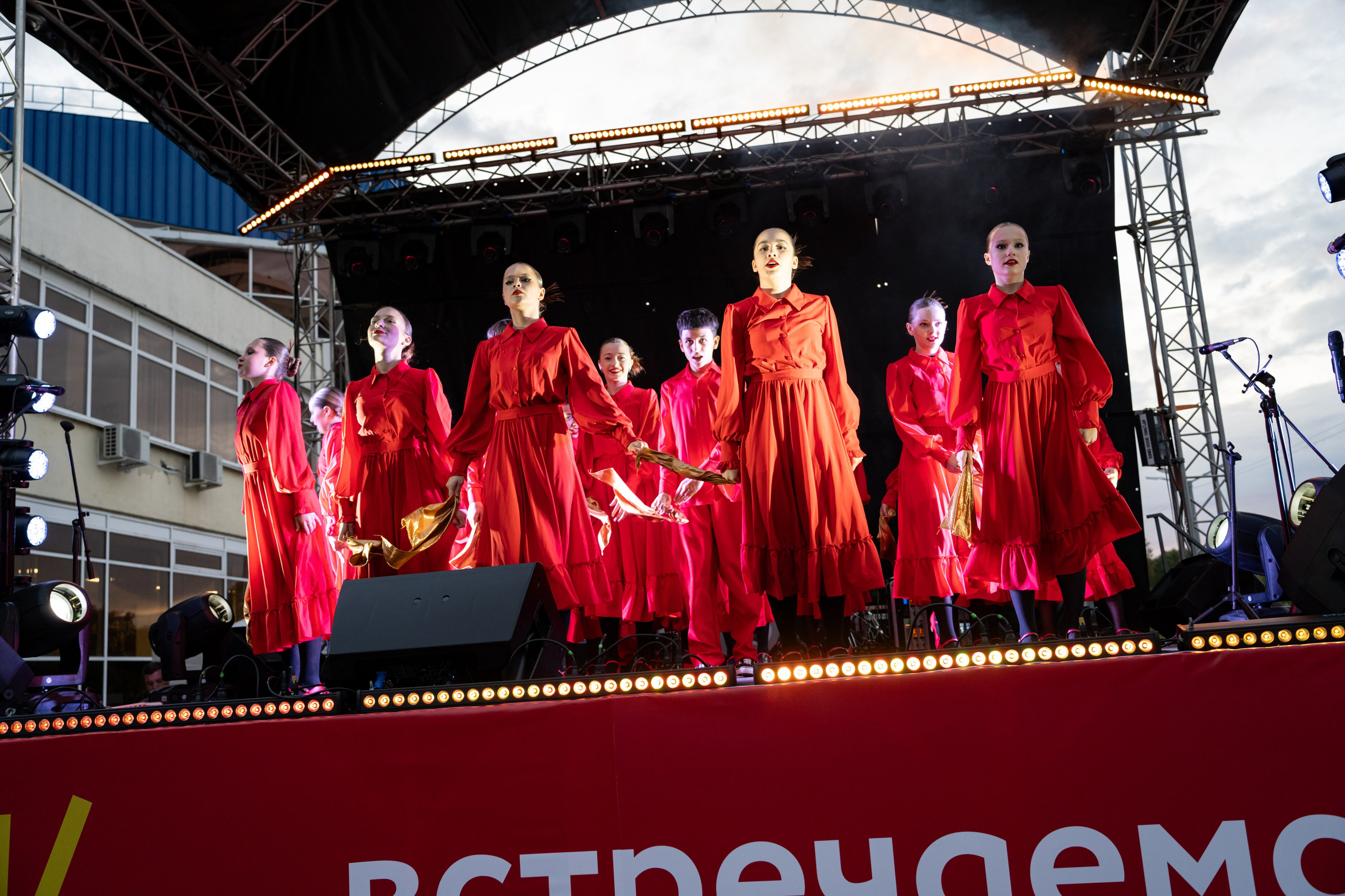 Фестиваль ко дню города Краснодар «45-я Параллель» / @ДС Олимп. Концертный фотограф в Краснодаре