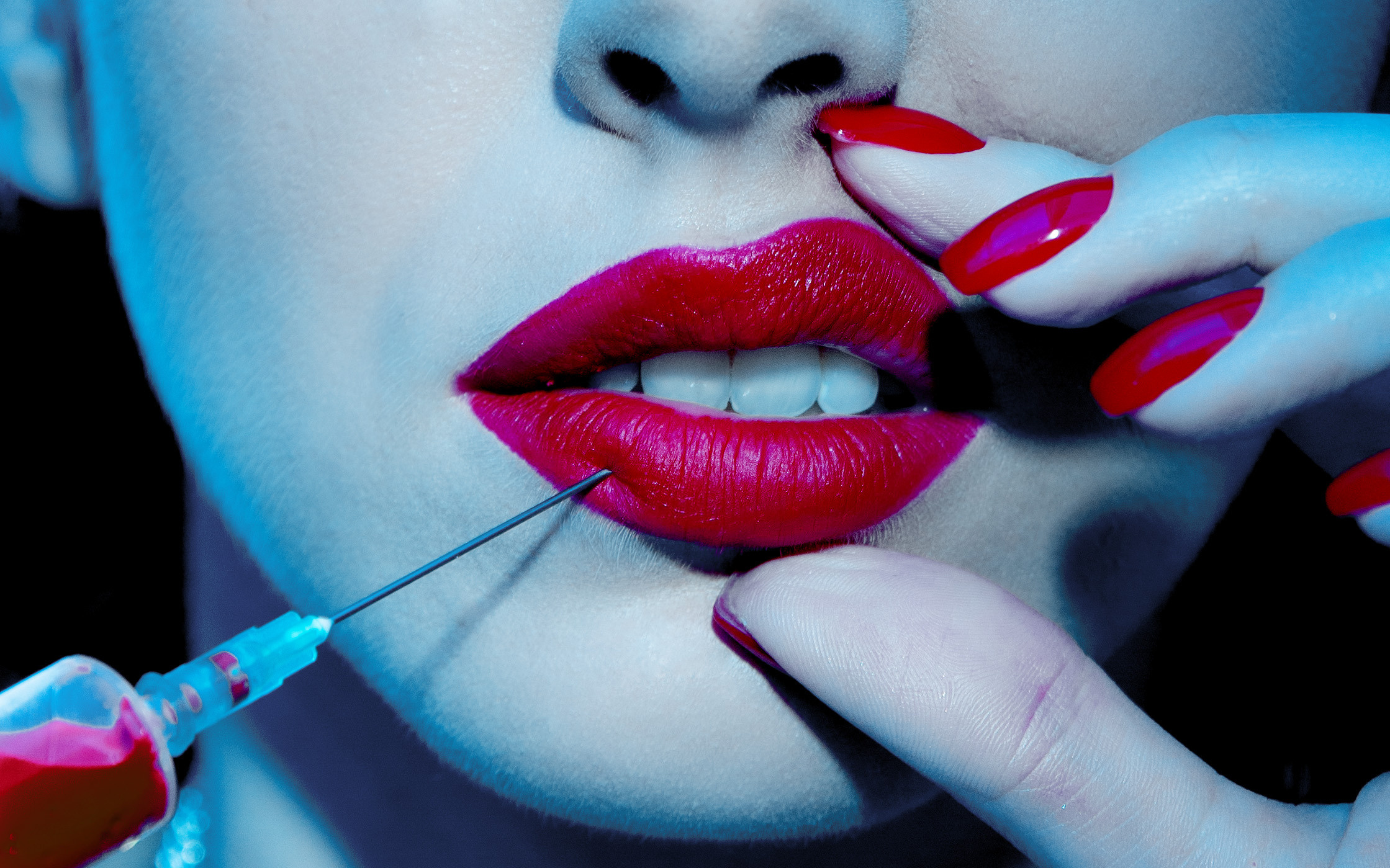 Елена (съёмка контента мастера перманентного макияжа). Спасибо за проявленный интерес к моему творчеству! Меня зовут Россохат