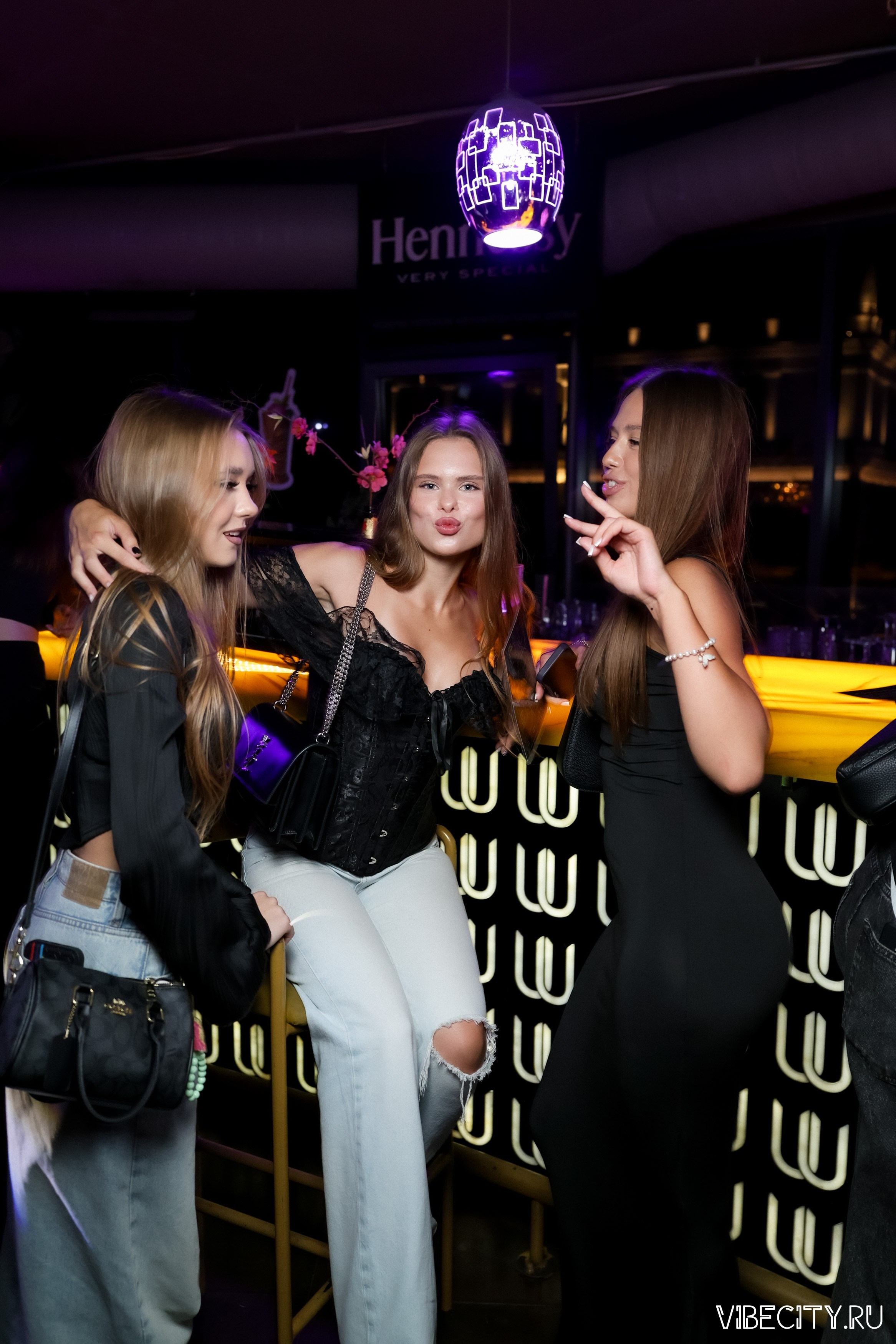 DOUBLE U. VIBECITY.RU Вайб Сити Ру Фоторепортажи Фотоотчеты Калининград