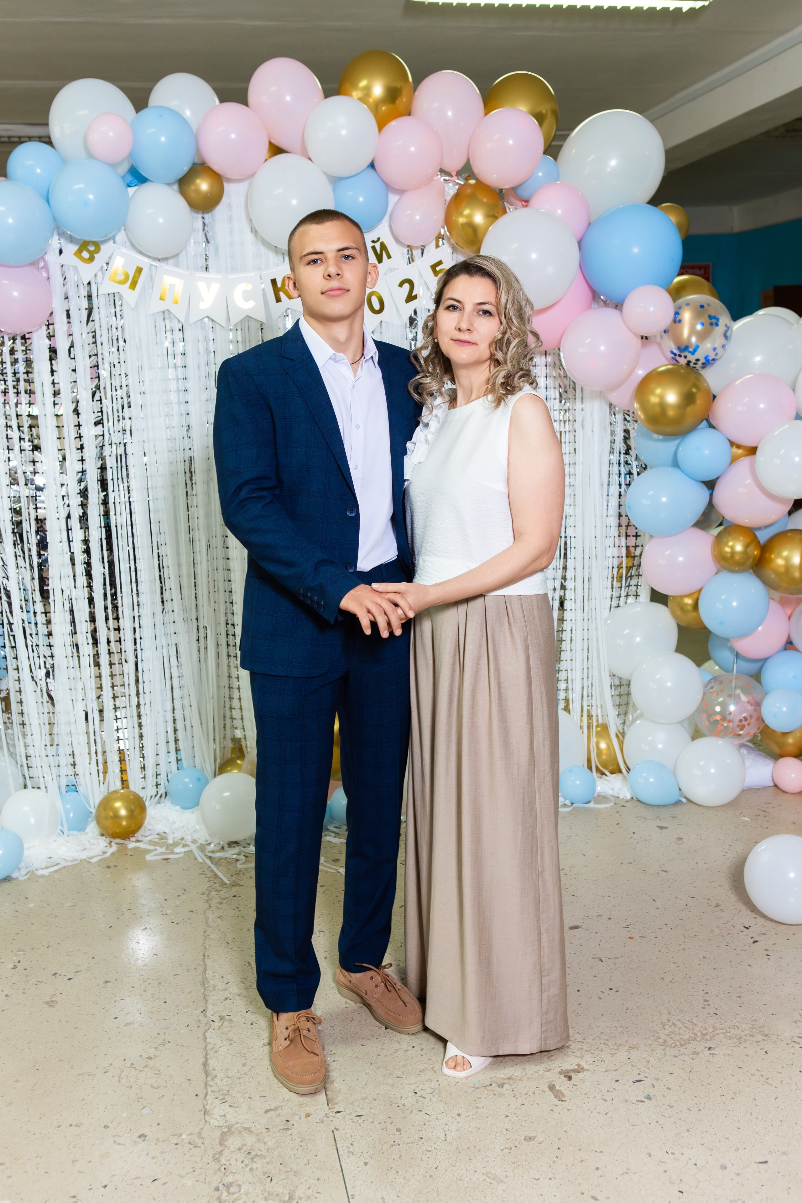 ФОТОСЕССИЯ С РОДИТЕЛЯМИ ВЫПУСКНОЙ 2025 9 ШКОЛА МЦЕНСК. ТВОЙ АЛЬБОМ / ТВОИ ПРАВИЛА