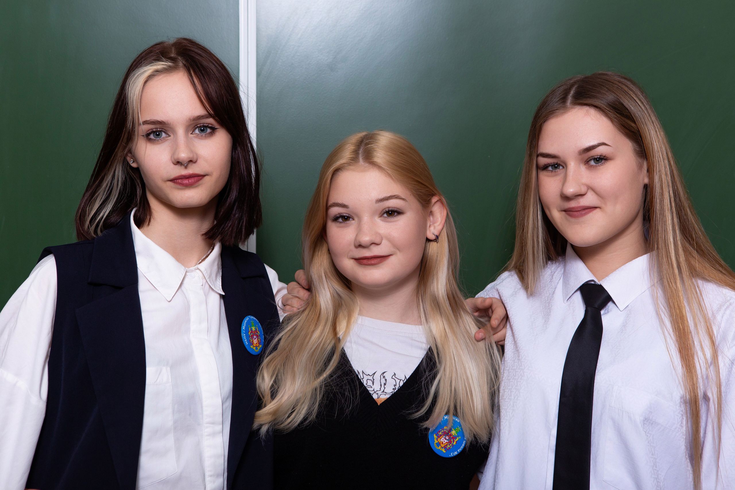 ШКОЛЬНАЯ ФОТОСЕССИЯ ДЛЯ 9 КЛАССА 3 ШКОЛА МЦЕНСК. ТВОЙ АЛЬБОМ / ТВОИ ПРАВИЛА