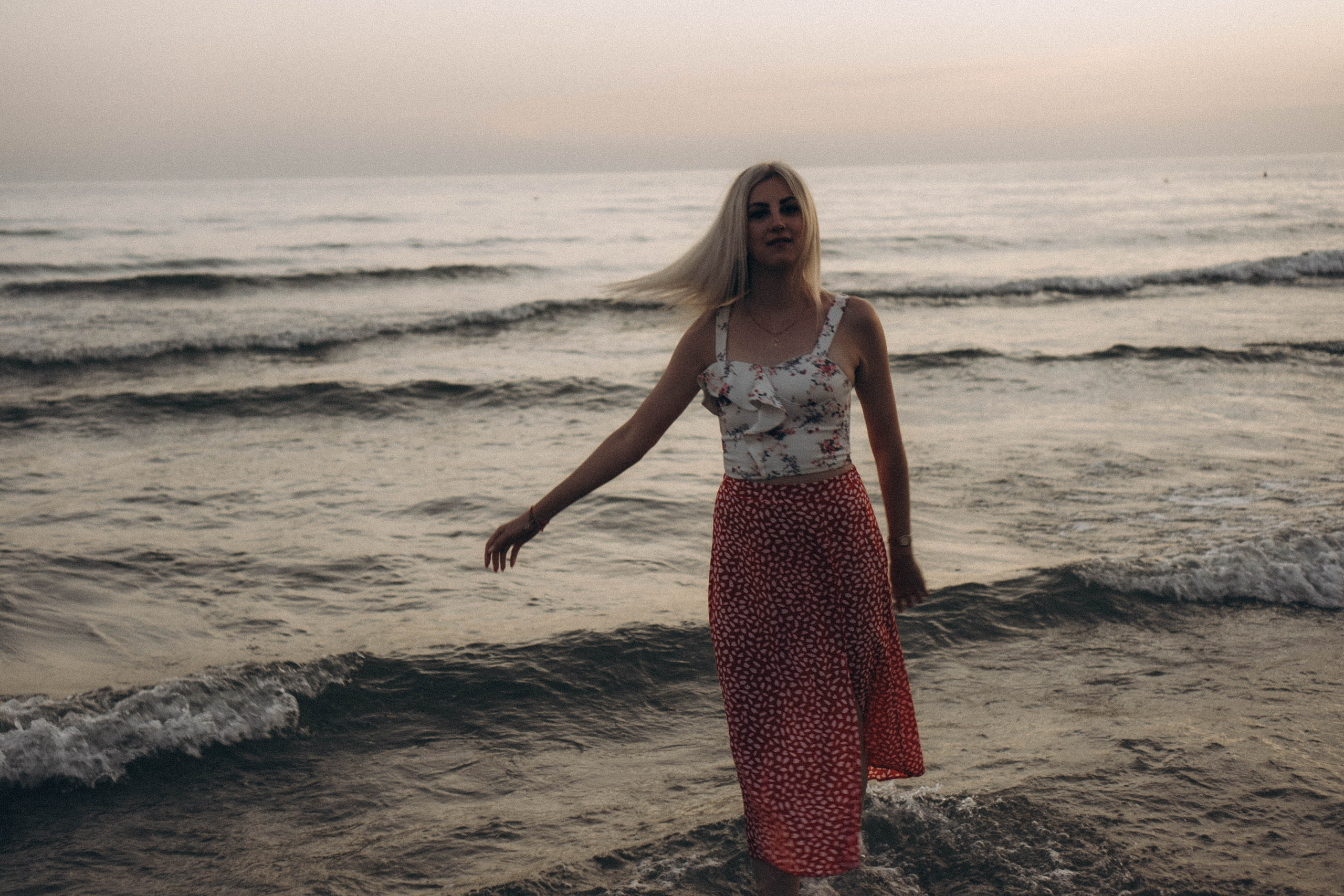 Июльский вечер на берегу черного моря. Профессиональный фотограф, Санкт-Петербург — Виктория Богомолова