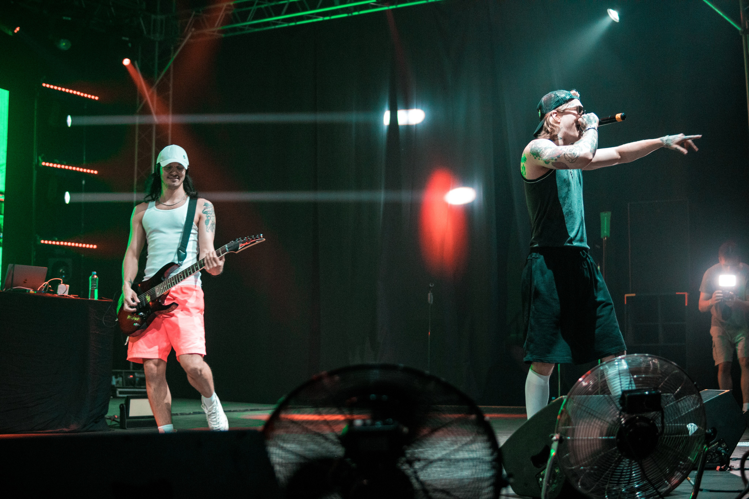 Концерт SODA LUV. Фотограф в Ростове-на-Дону Игорь Апасеев