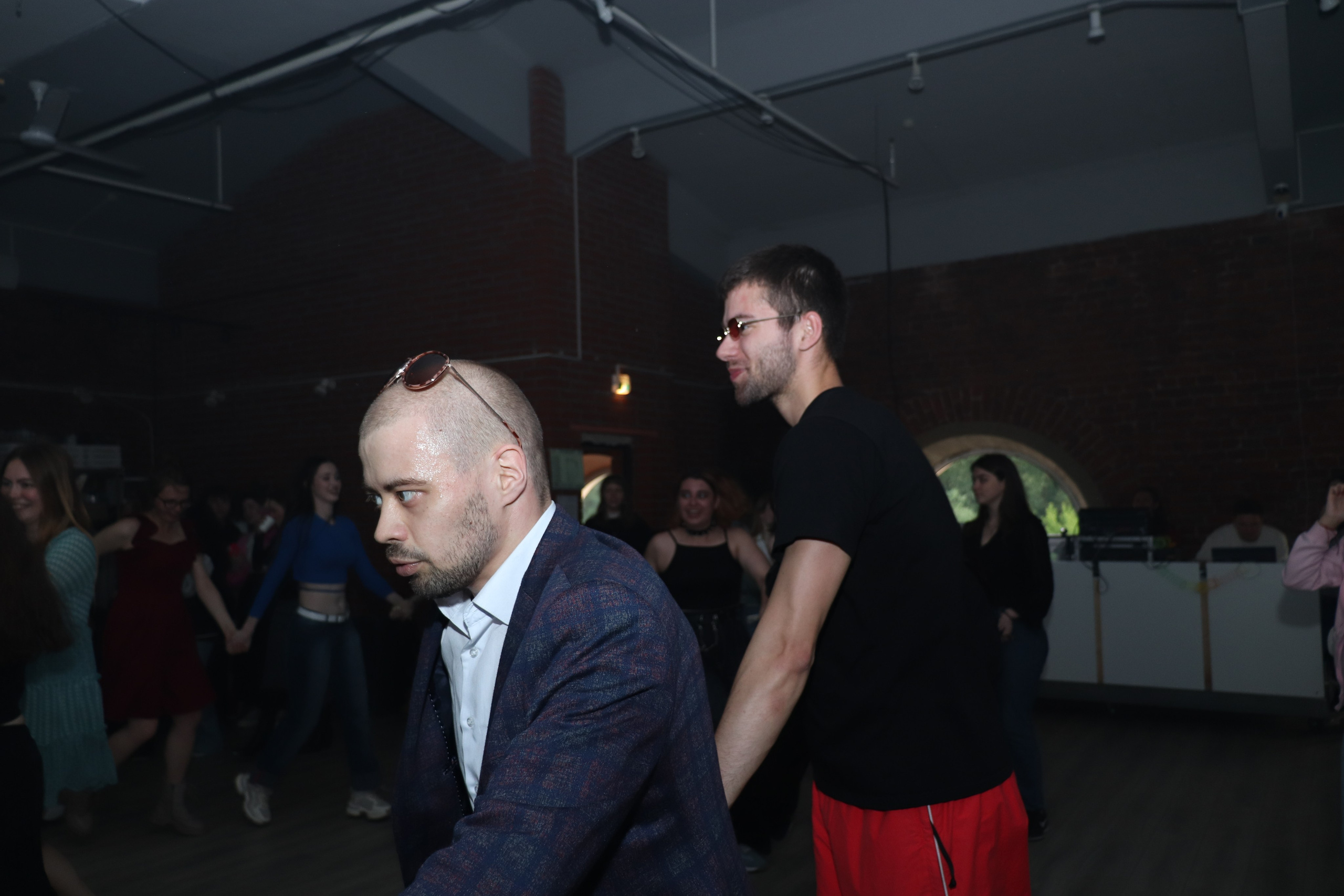 Дискотека 90х молодёжного «клуба 52». Ивентный фотограф в Санкт-Петербурге Олег Комков