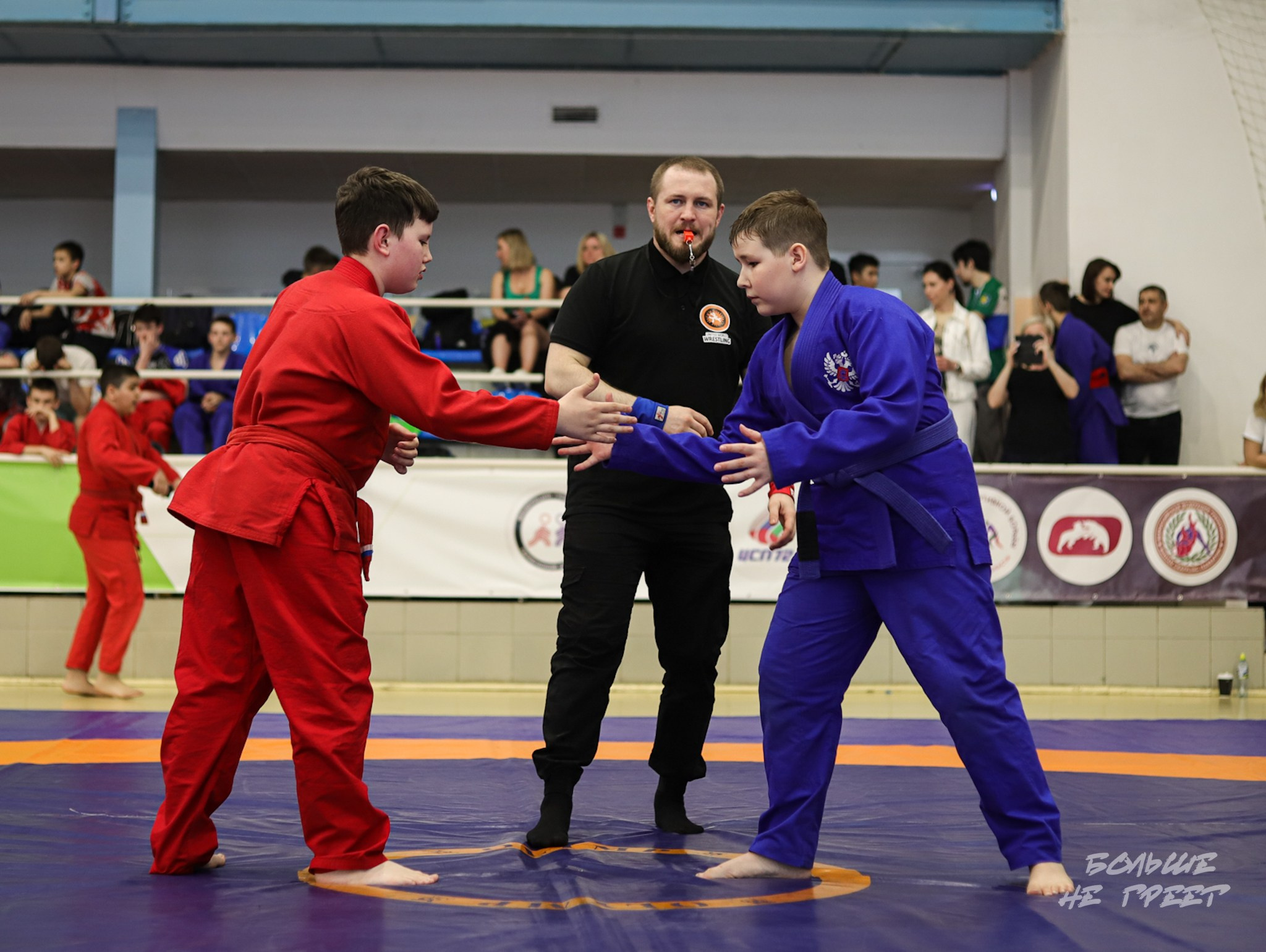 ПЕРВЕНСТВО УРФО ПО СПОРТИВНОЙ БОРЬБЕ ГРЭППЛИНГ И ГРЭППЛИНГ-ГИ. Больше не греет