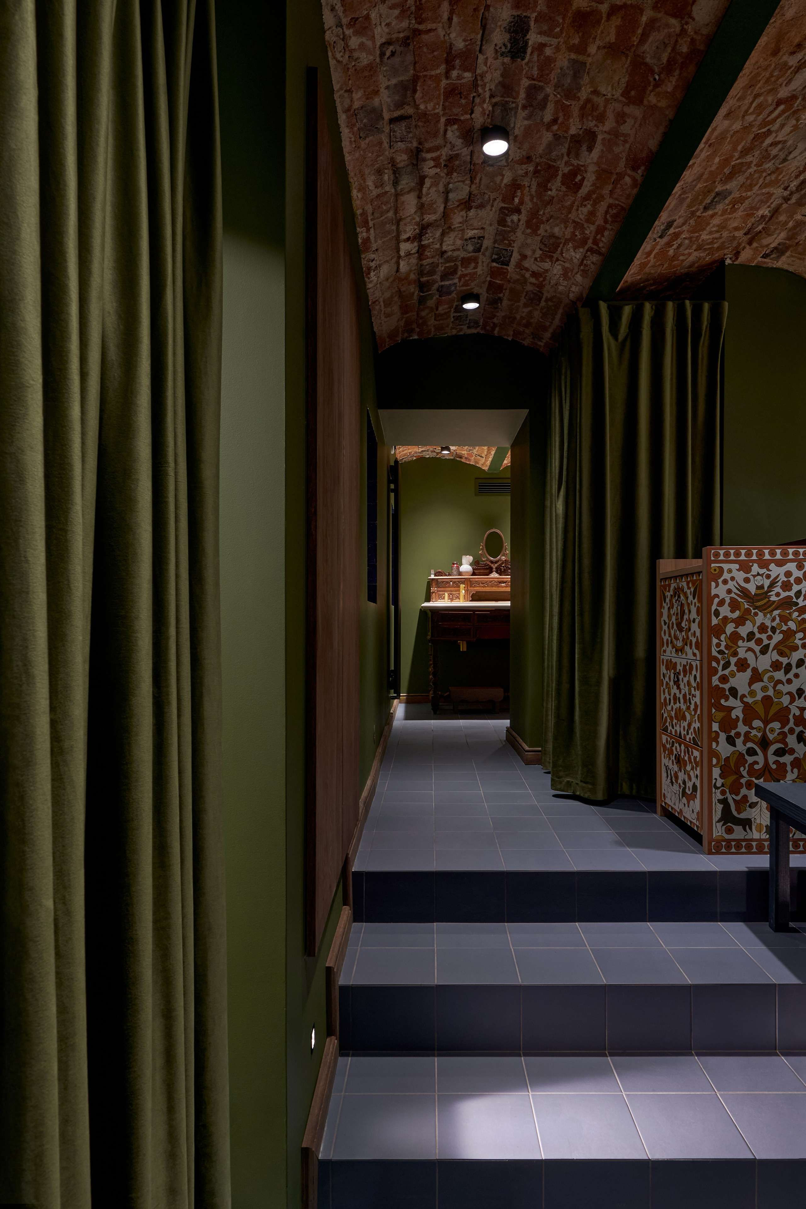 Ресторан «Голубчик», Екатеринбург, 2025. Елена Берсенева, фотограф