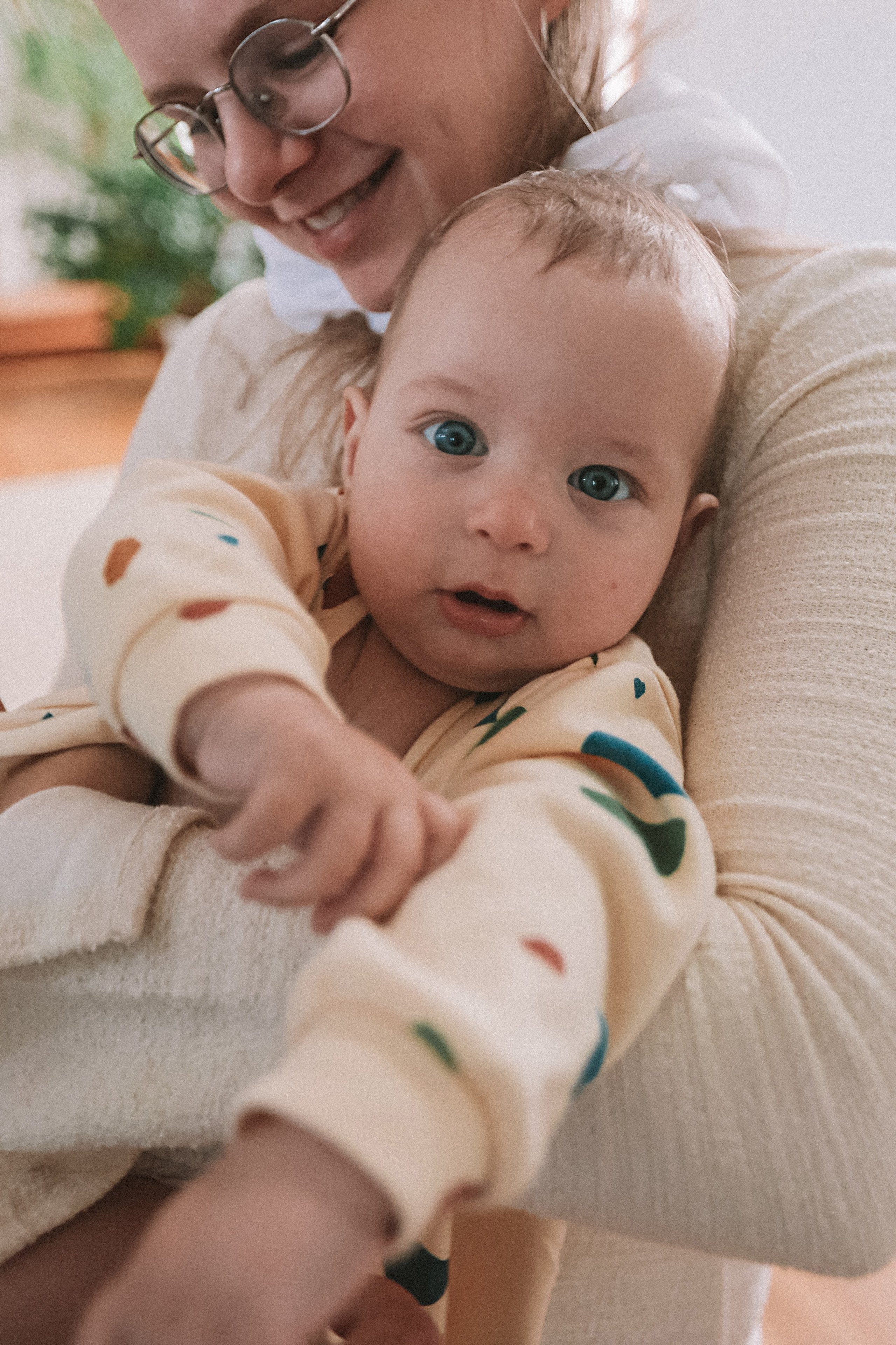 Крещение церковь около моста влюбленных. Семейный фотограф Тюмень, фотограф на роды Салмина Мария
