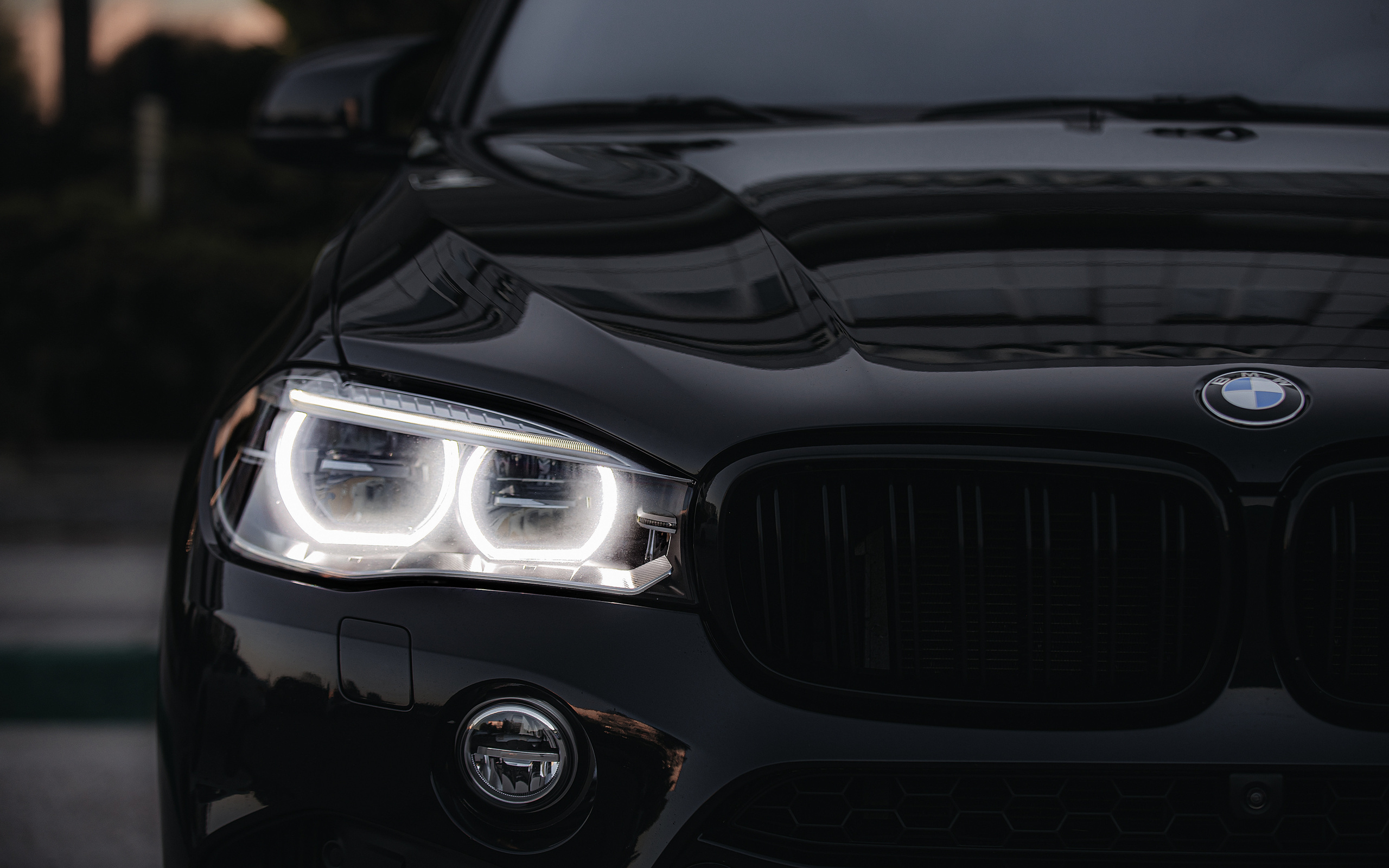 Автомобильная съёмка. Свадебный фотограф в Крыму Александр Богомазов