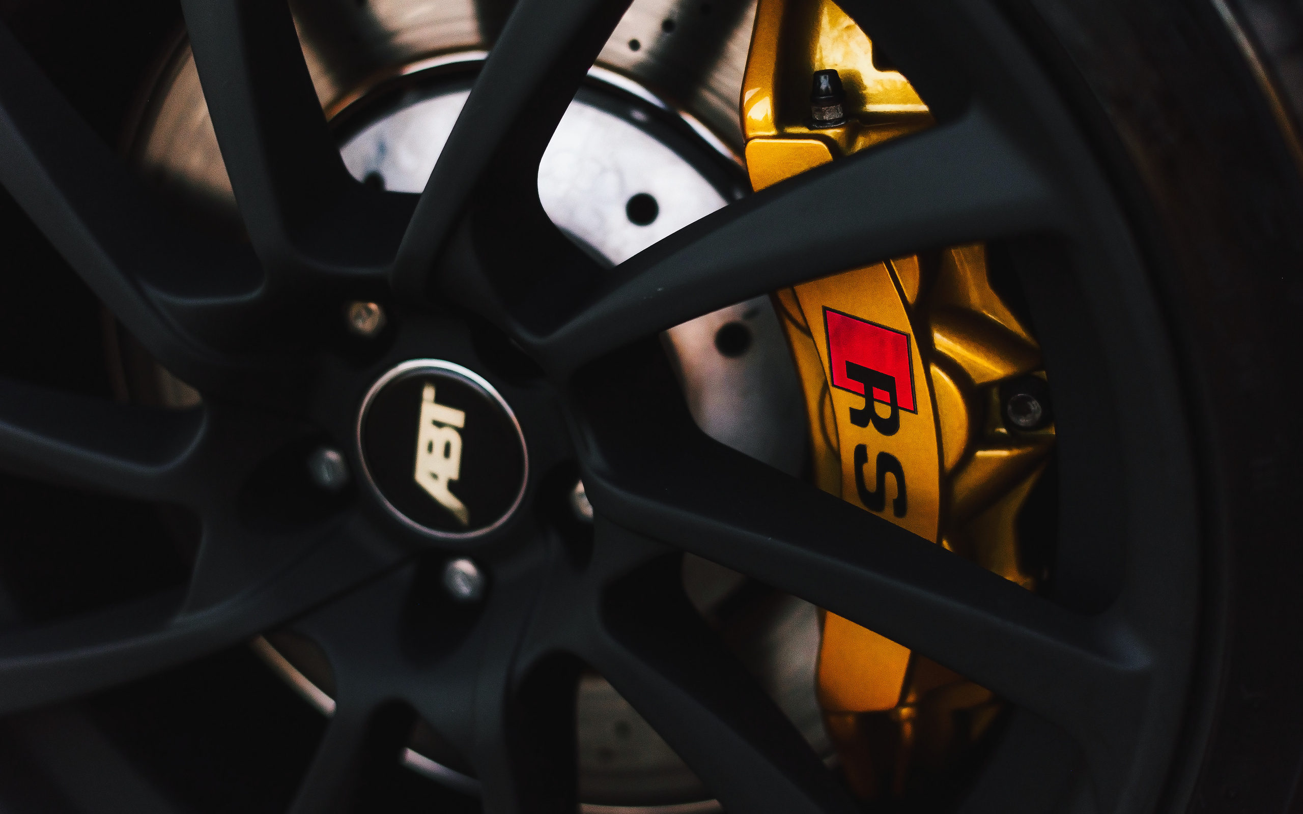 Автомобильная съёмка. Свадебный фотограф в Крыму Александр Богомазов