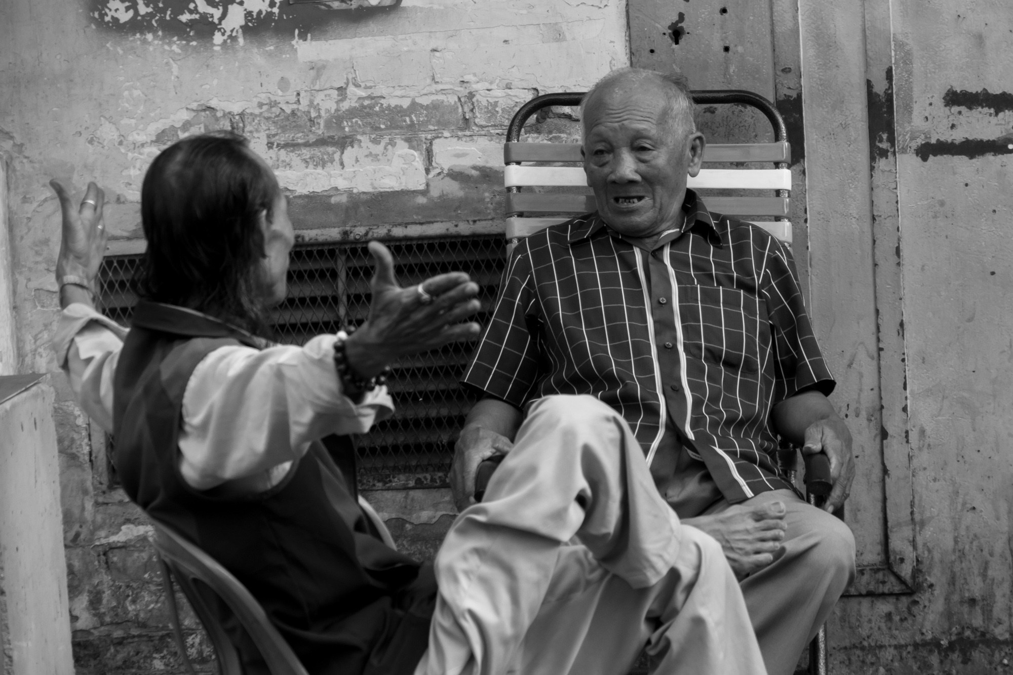 Чужие здесь не ходят. Сайгон, Вьетнам. Фотограф Алексей Скоробогатько