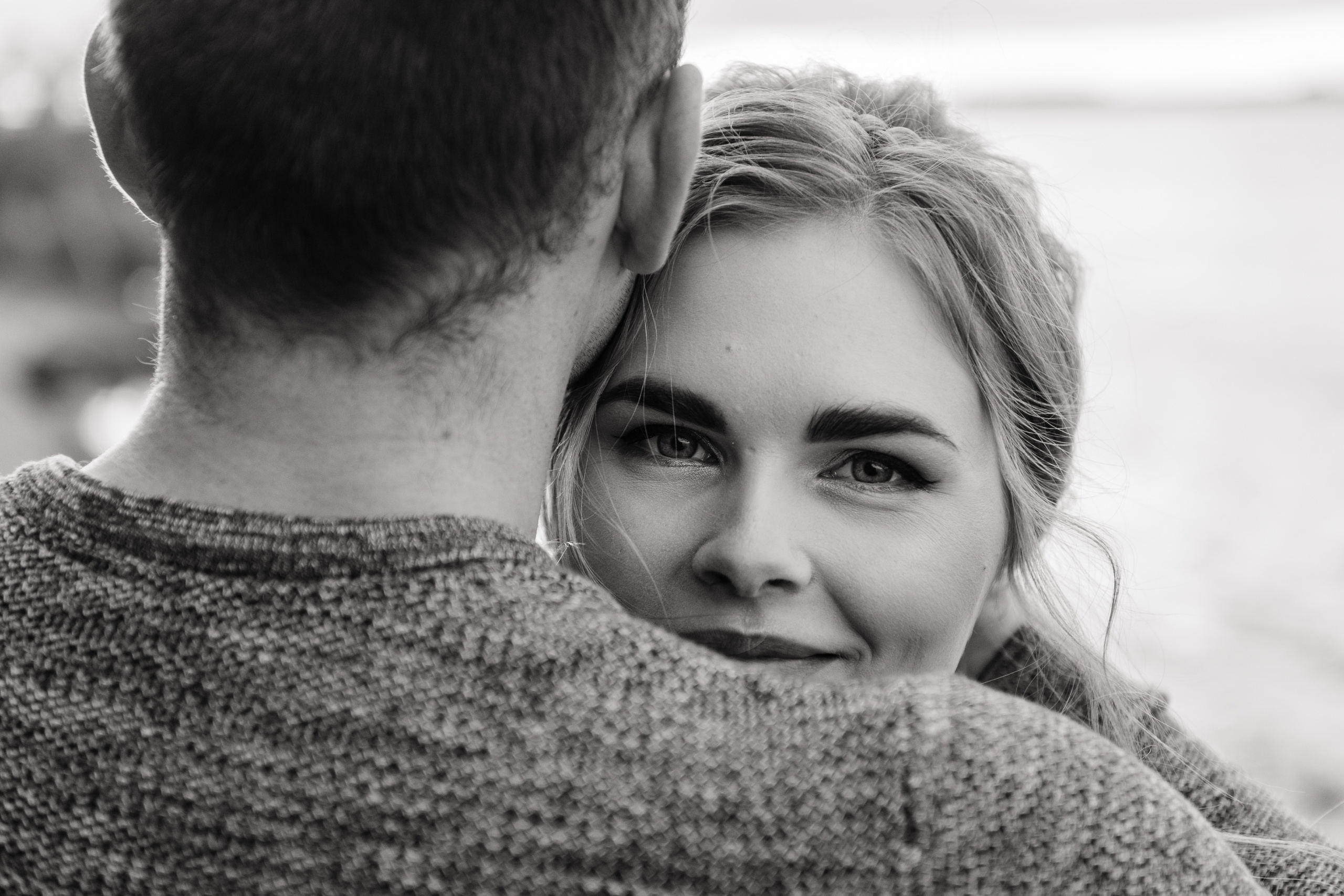 Чувственная фотосессия в лесу. Свадебный и семейный фотограф в Котласе Никита Попов