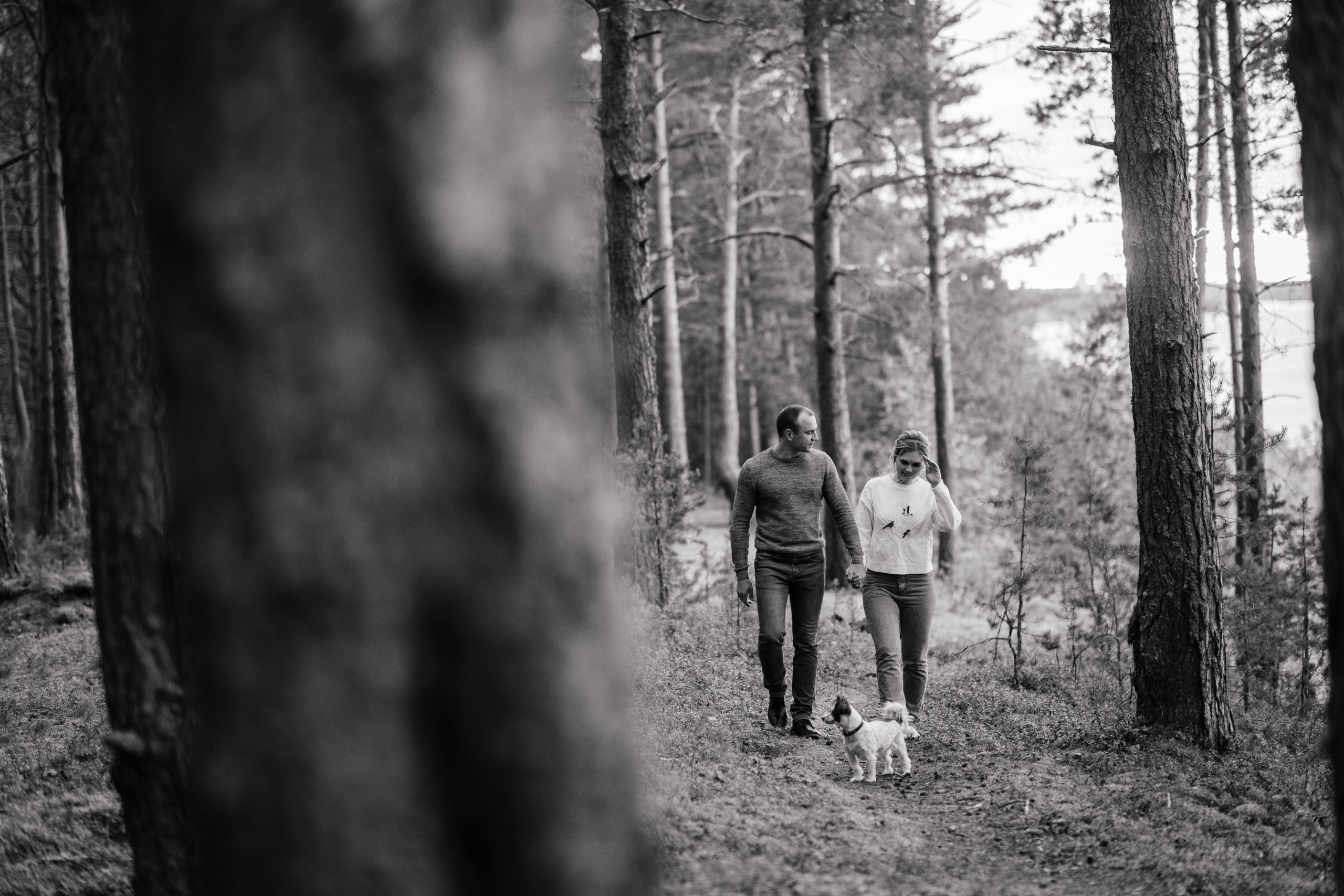 Чувственная фотосессия в лесу. Свадебный и семейный фотограф в Котласе Никита Попов