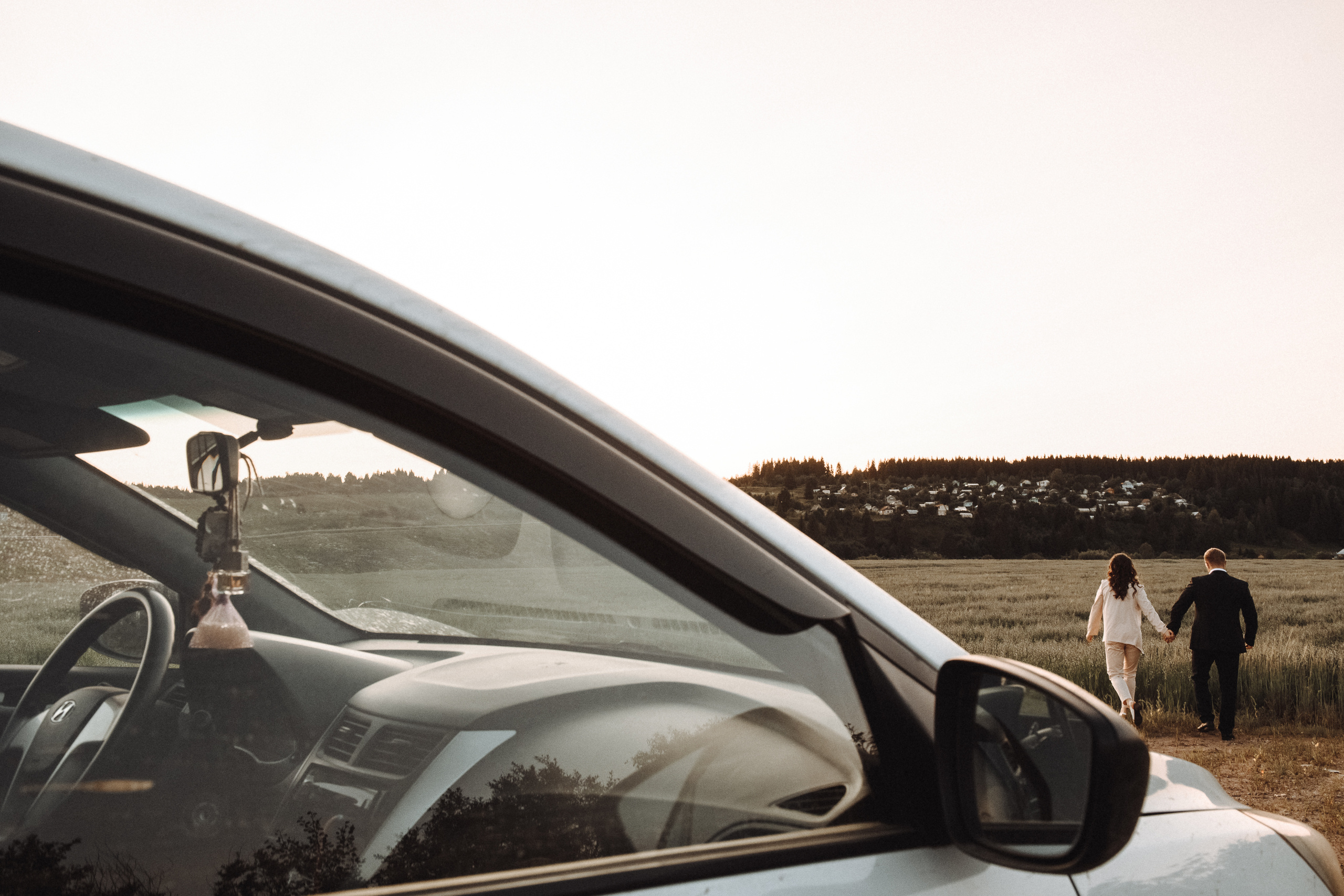 Фотосъемка в кафе и в поле. Свадебный и семейный фотограф в Котласе Никита Попов