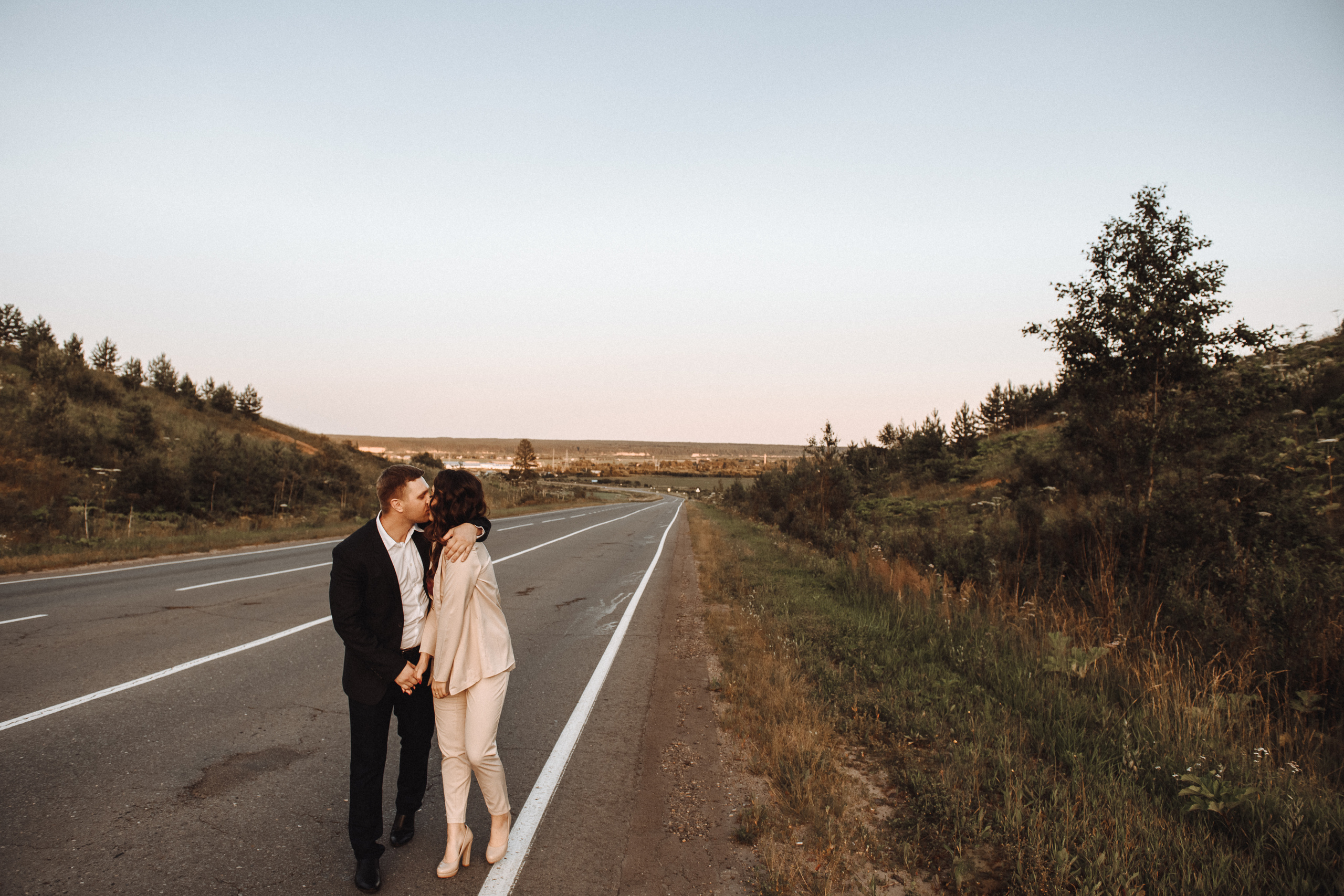 Фотосъемка в кафе и в поле. Свадебный и семейный фотограф в Котласе Никита Попов
