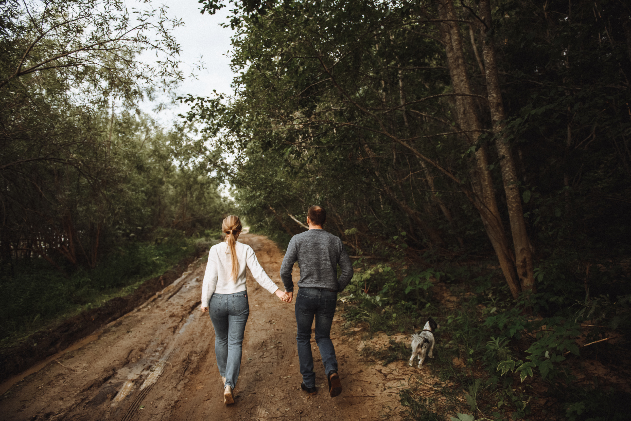 Чувственная фотосессия в лесу. Свадебный и семейный фотограф в Котласе Никита Попов