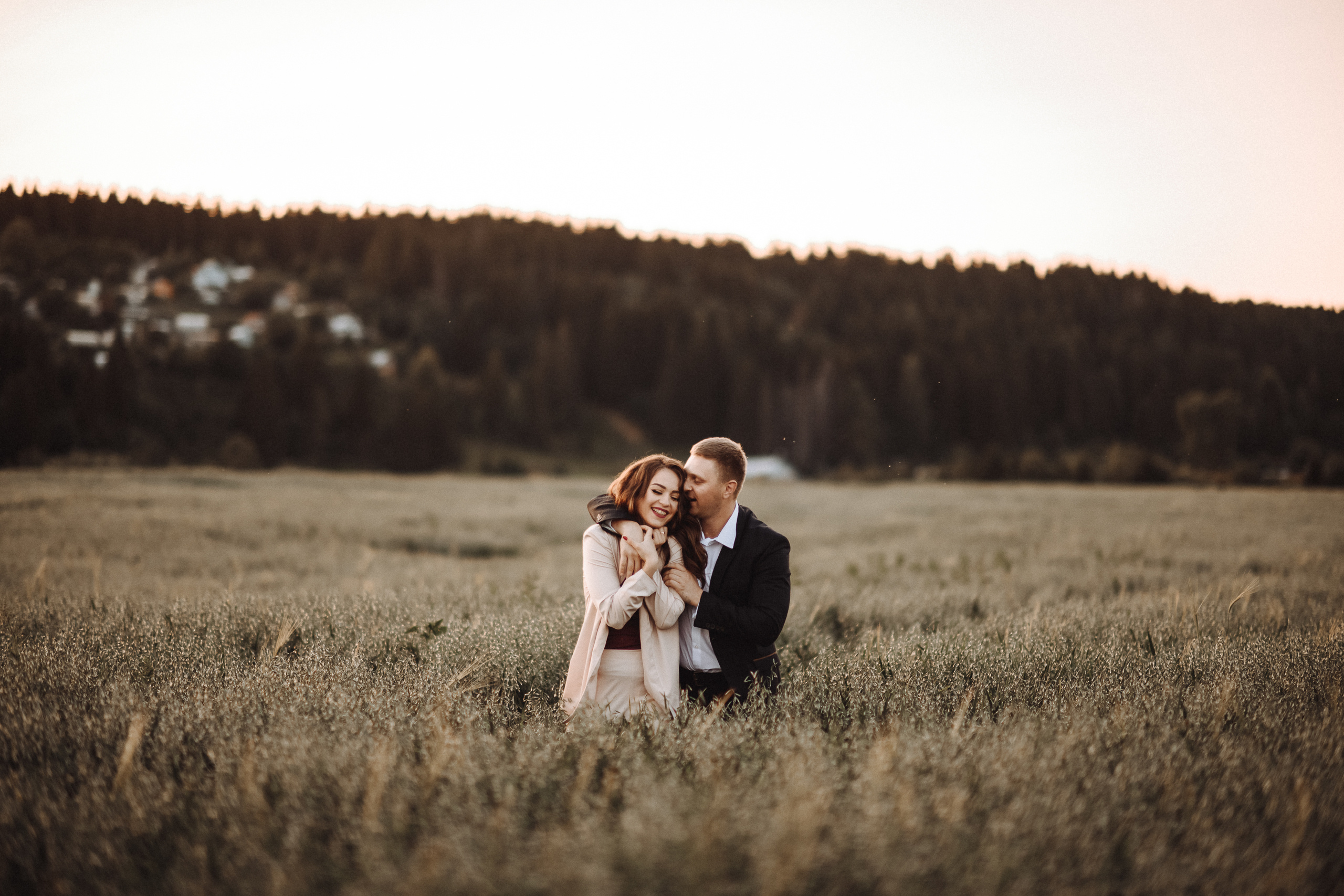 Фотосъемка в кафе и в поле. Свадебный и семейный фотограф в Котласе Никита Попов