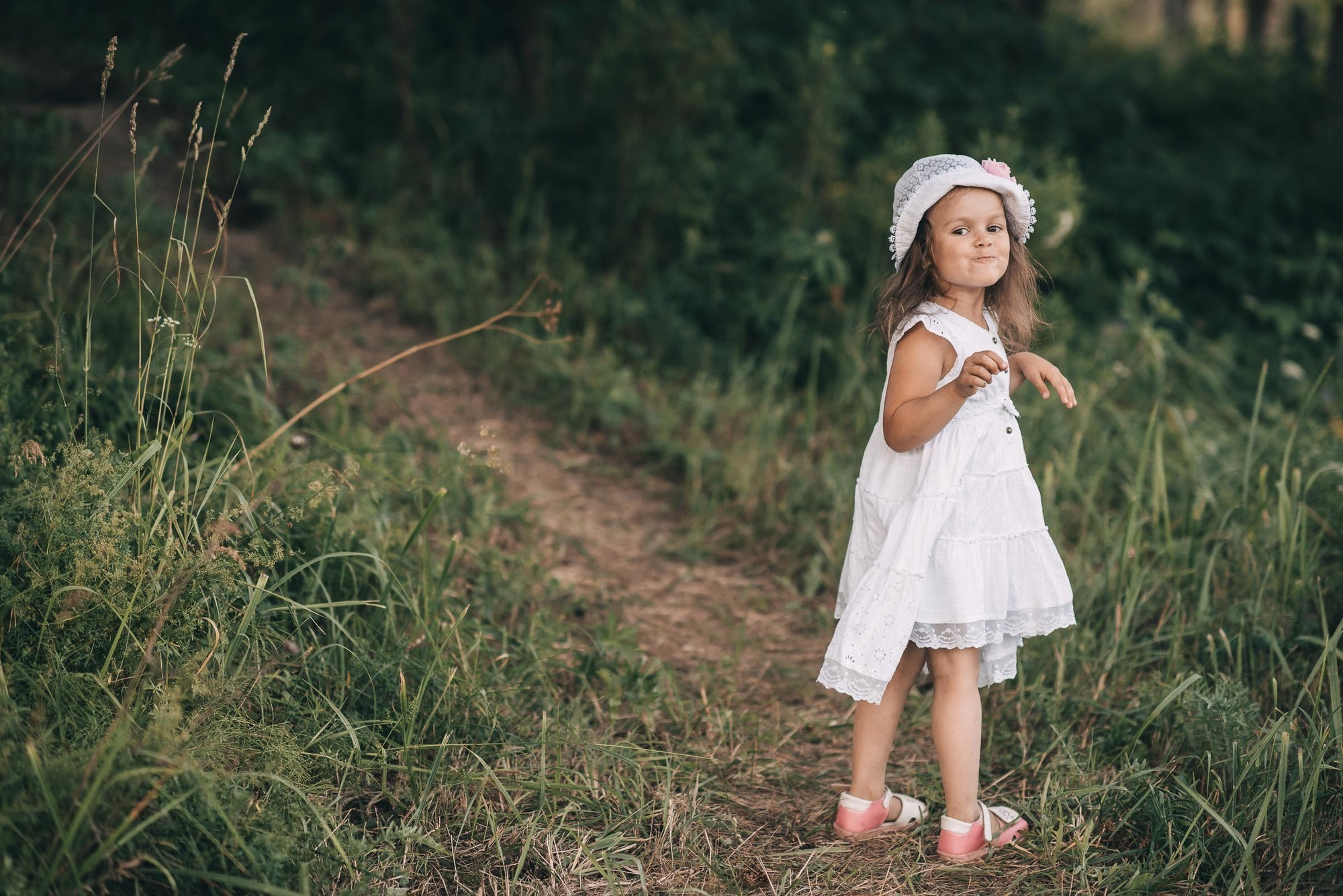 Замечательная семья на прогулки. Свадебный и семейный фотограф в Котласе Никита Попов