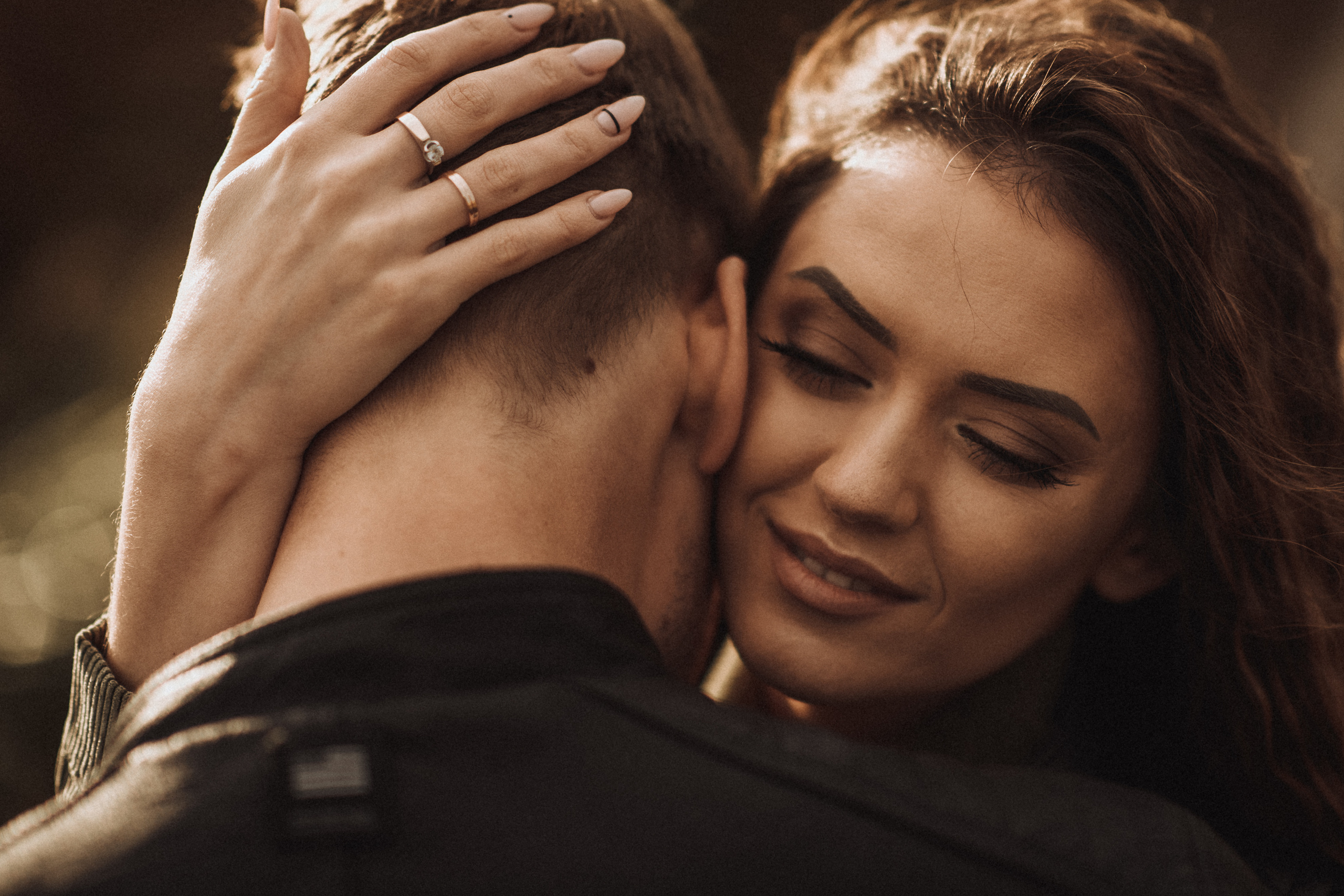 Эмоциональная прогулка на природе. Свадебный и семейный фотограф в Котласе Никита Попов