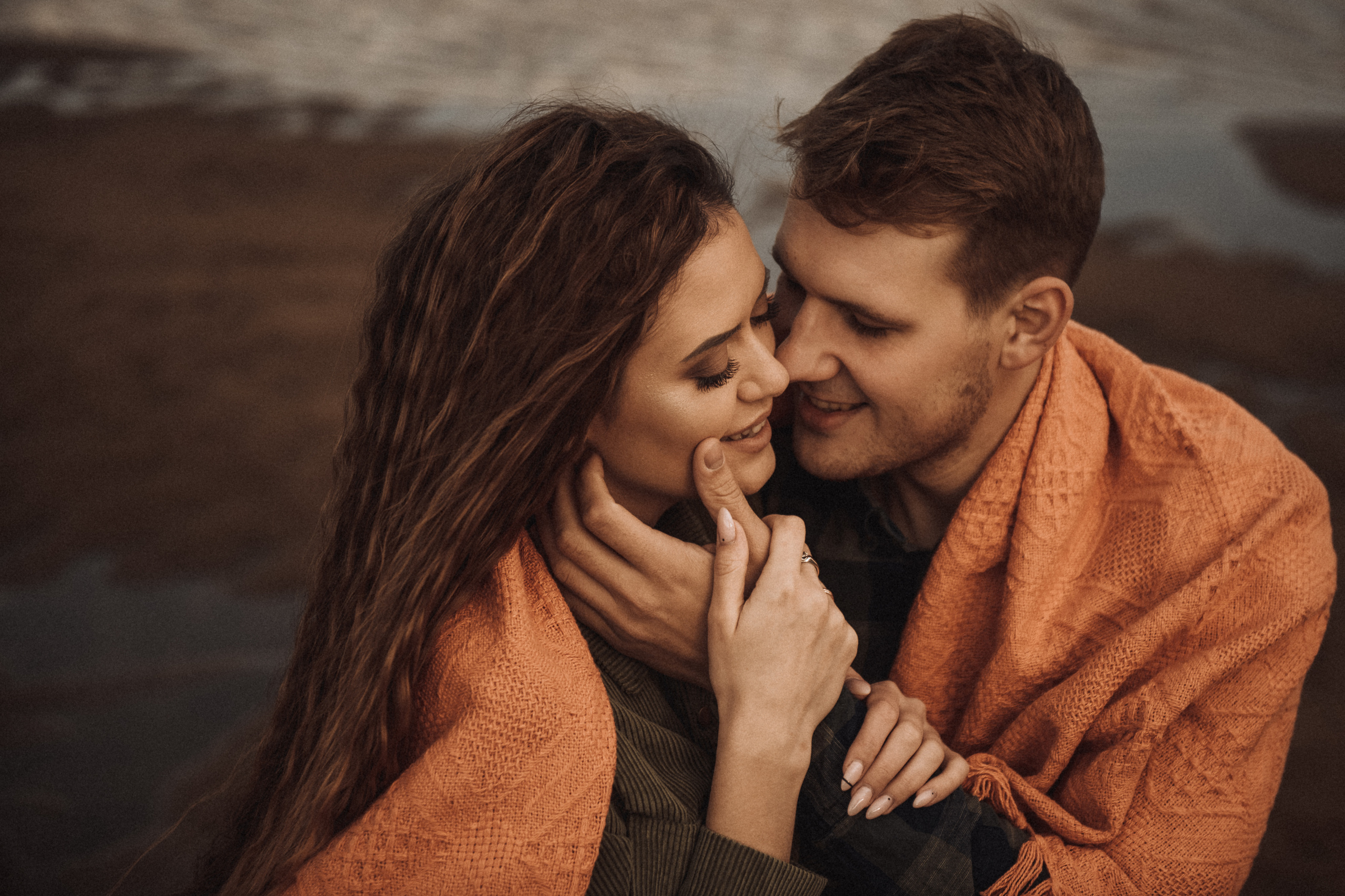 Эмоциональная прогулка на природе. Свадебный и семейный фотограф в Котласе Никита Попов