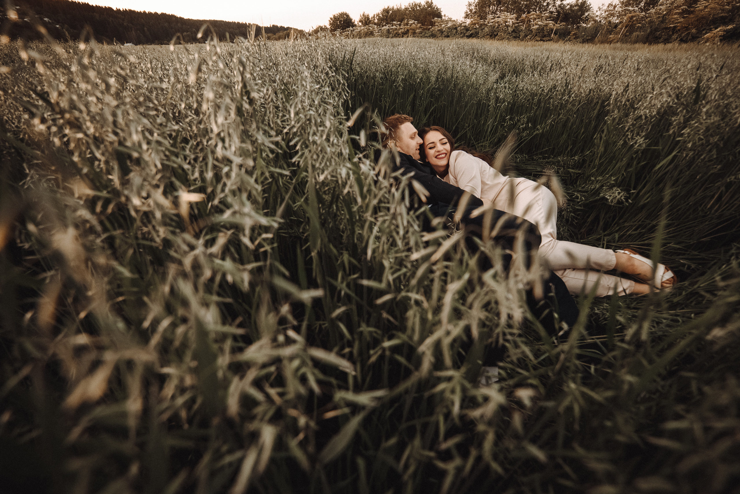 Фотосъемка в кафе и в поле. Свадебный и семейный фотограф в Котласе Никита Попов