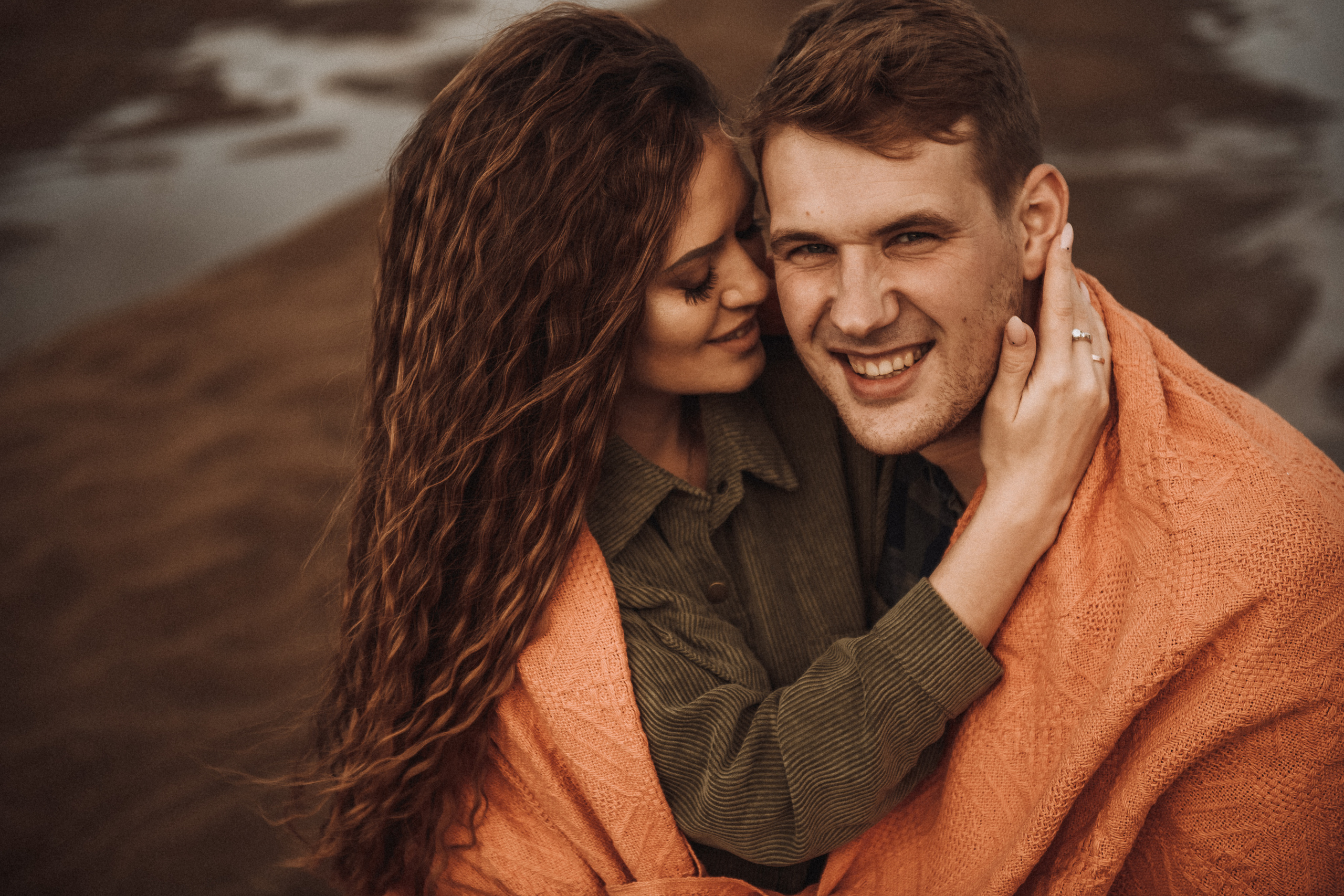 Эмоциональная прогулка на природе. Свадебный и семейный фотограф в Котласе Никита Попов