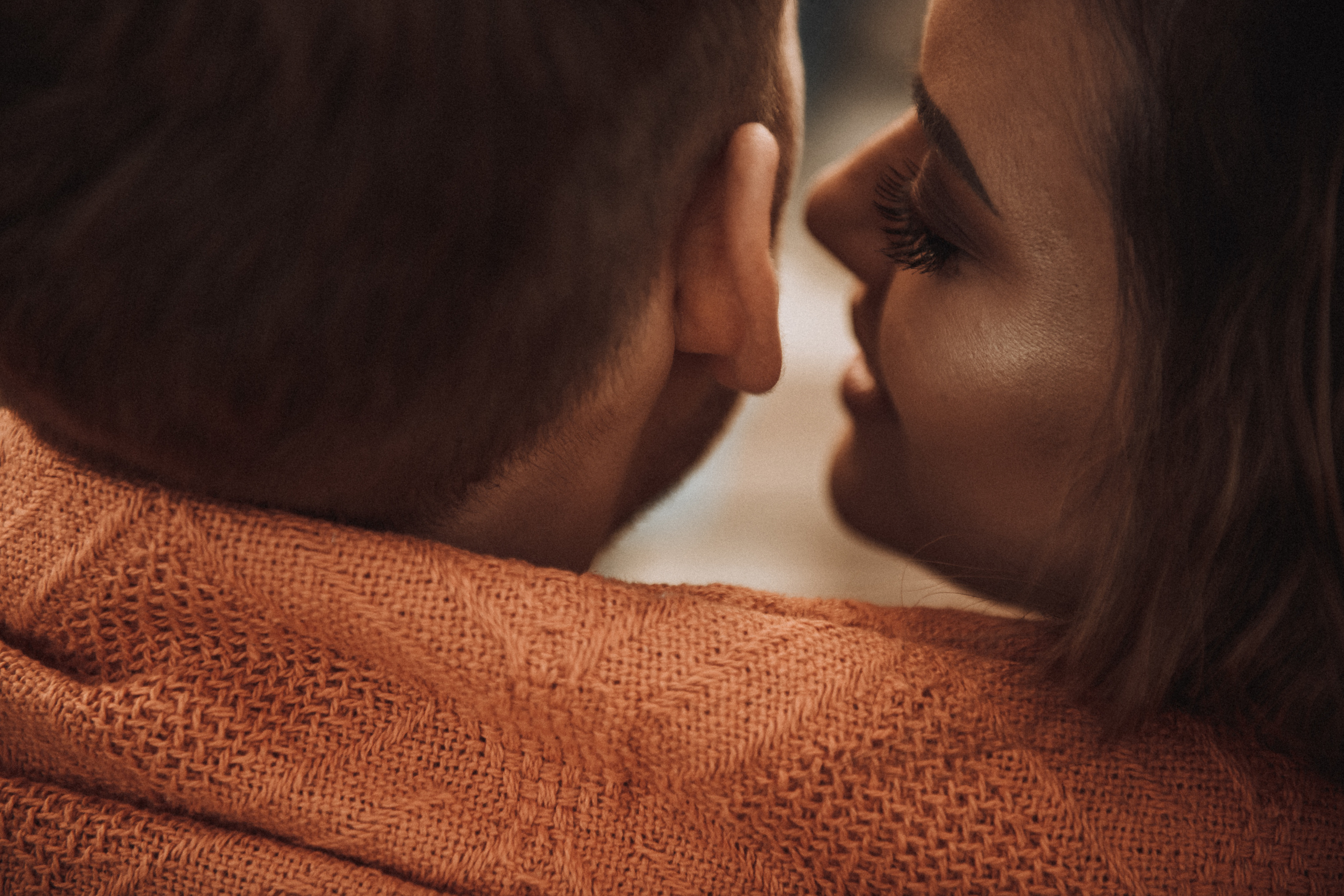 Эмоциональная прогулка на природе. Свадебный и семейный фотограф в Котласе Никита Попов