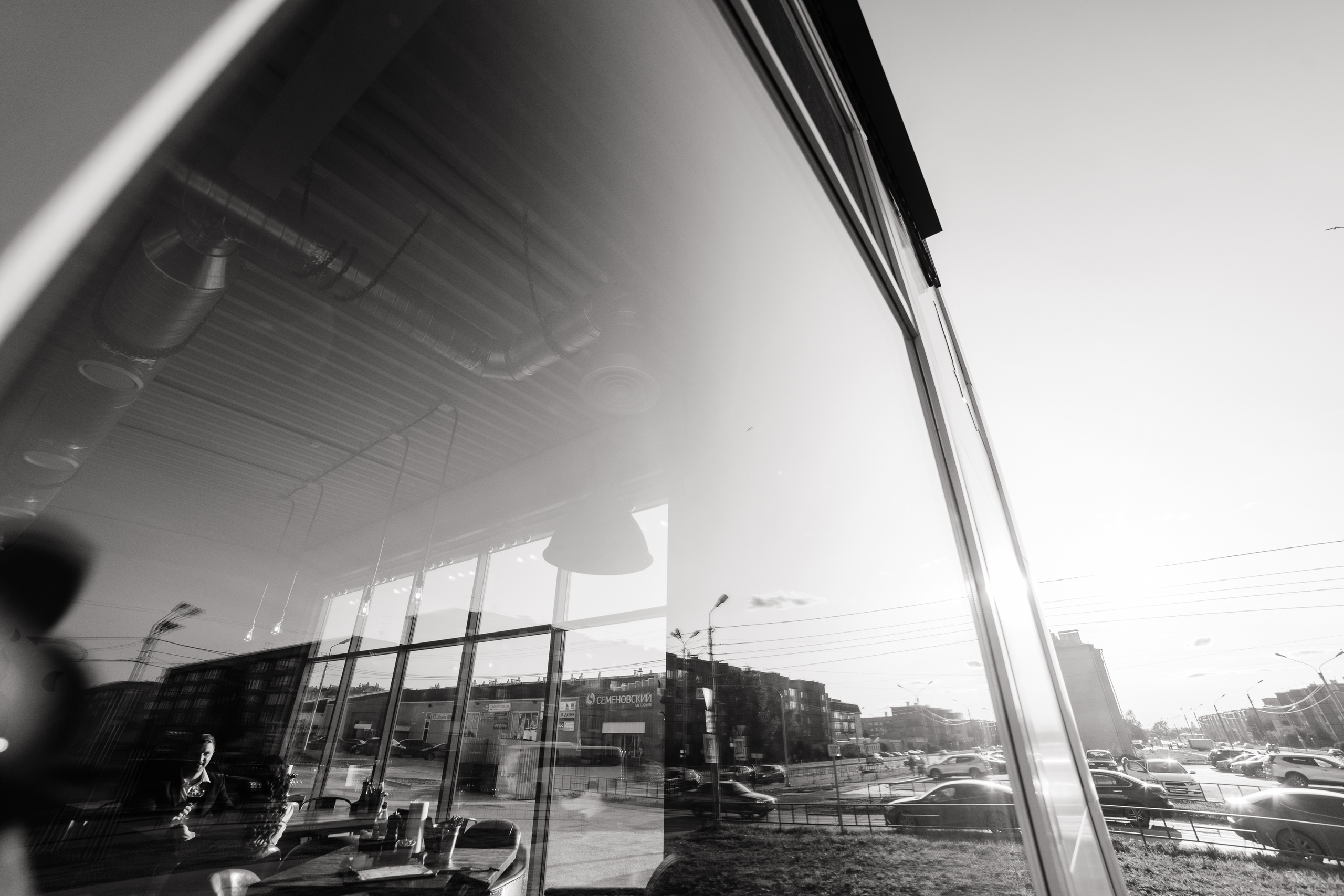 Фотосъемка в кафе и в поле. Свадебный и семейный фотограф в Котласе Никита Попов