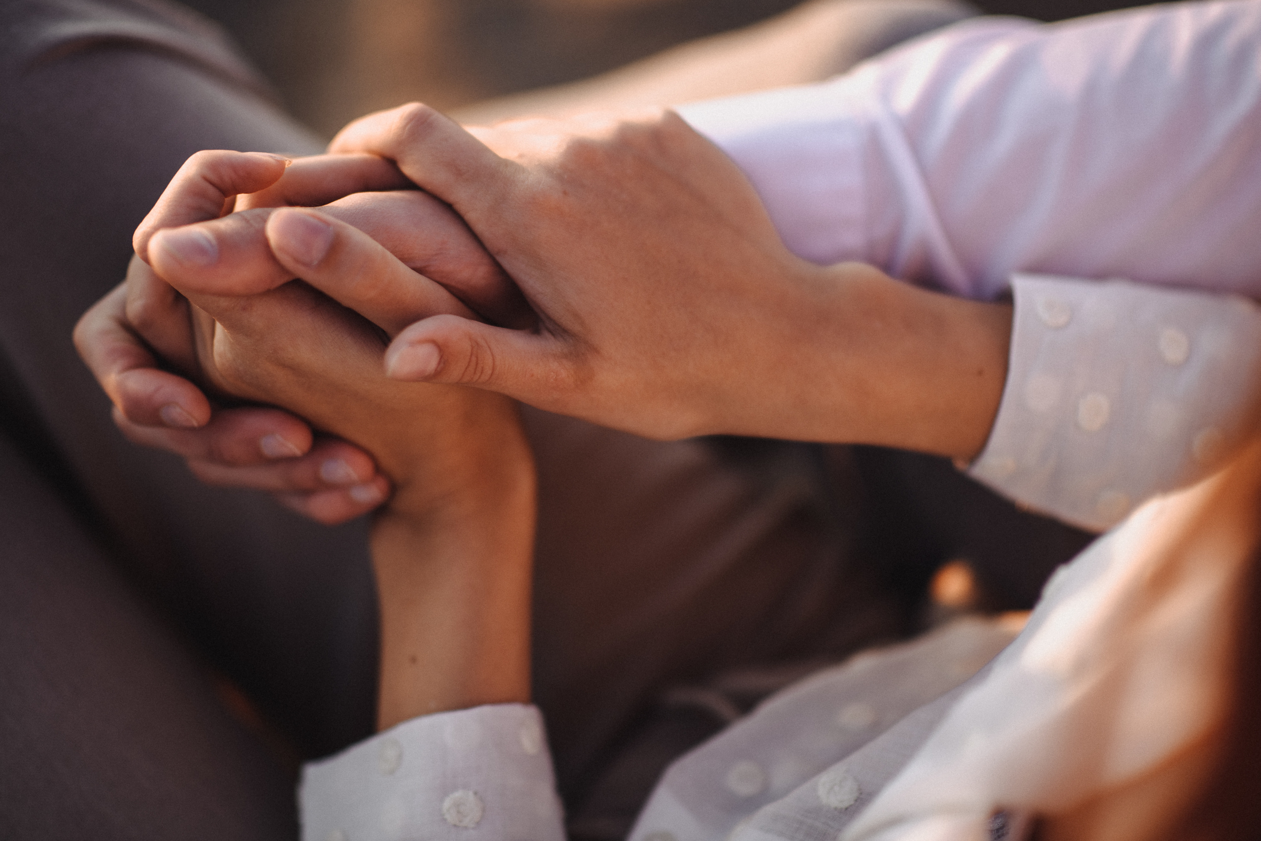 Прогулка по пляжу на закате. Свадебный и семейный фотограф в Котласе Никита Попов