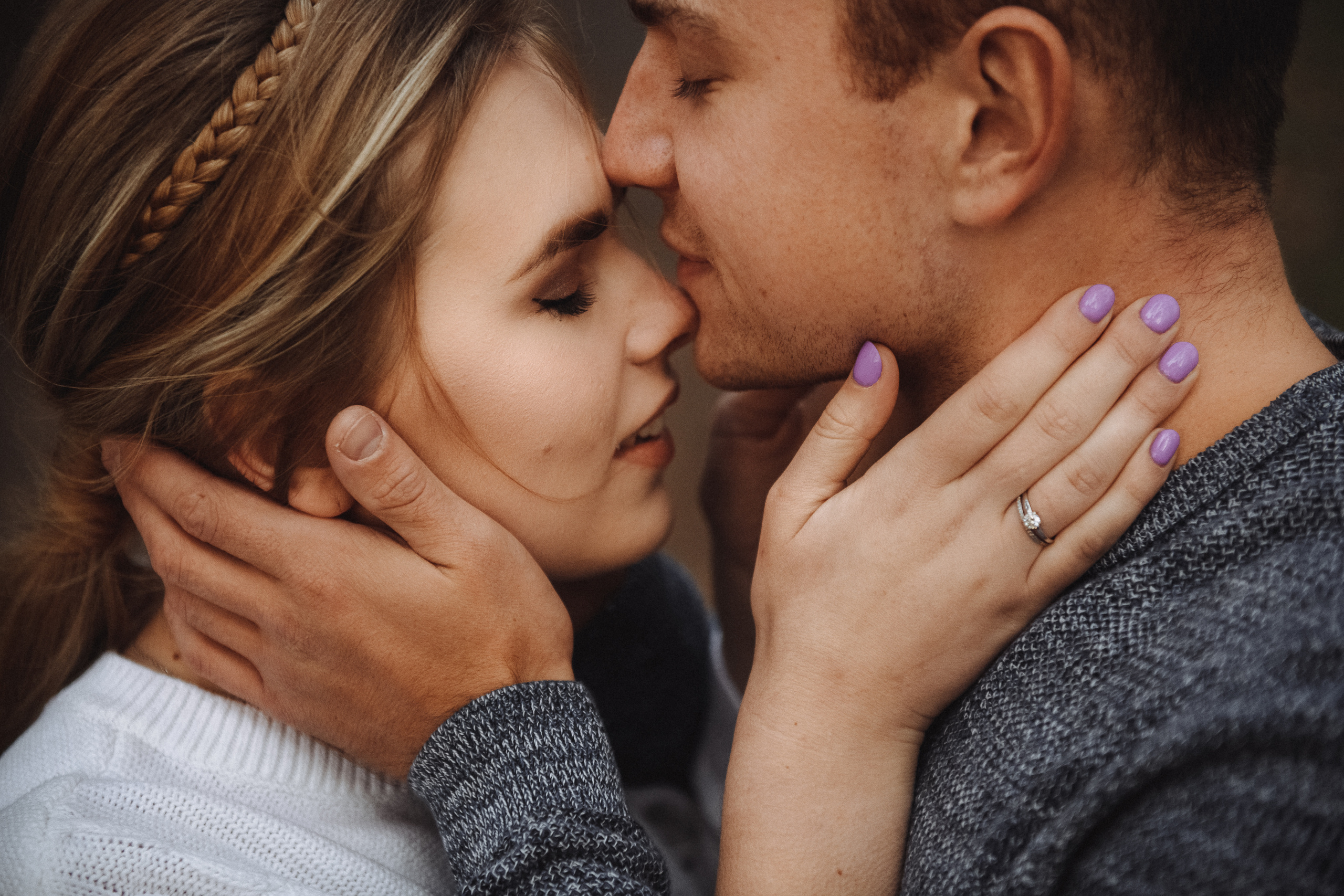 Чувственная фотосессия в лесу. Свадебный и семейный фотограф в Котласе Никита Попов