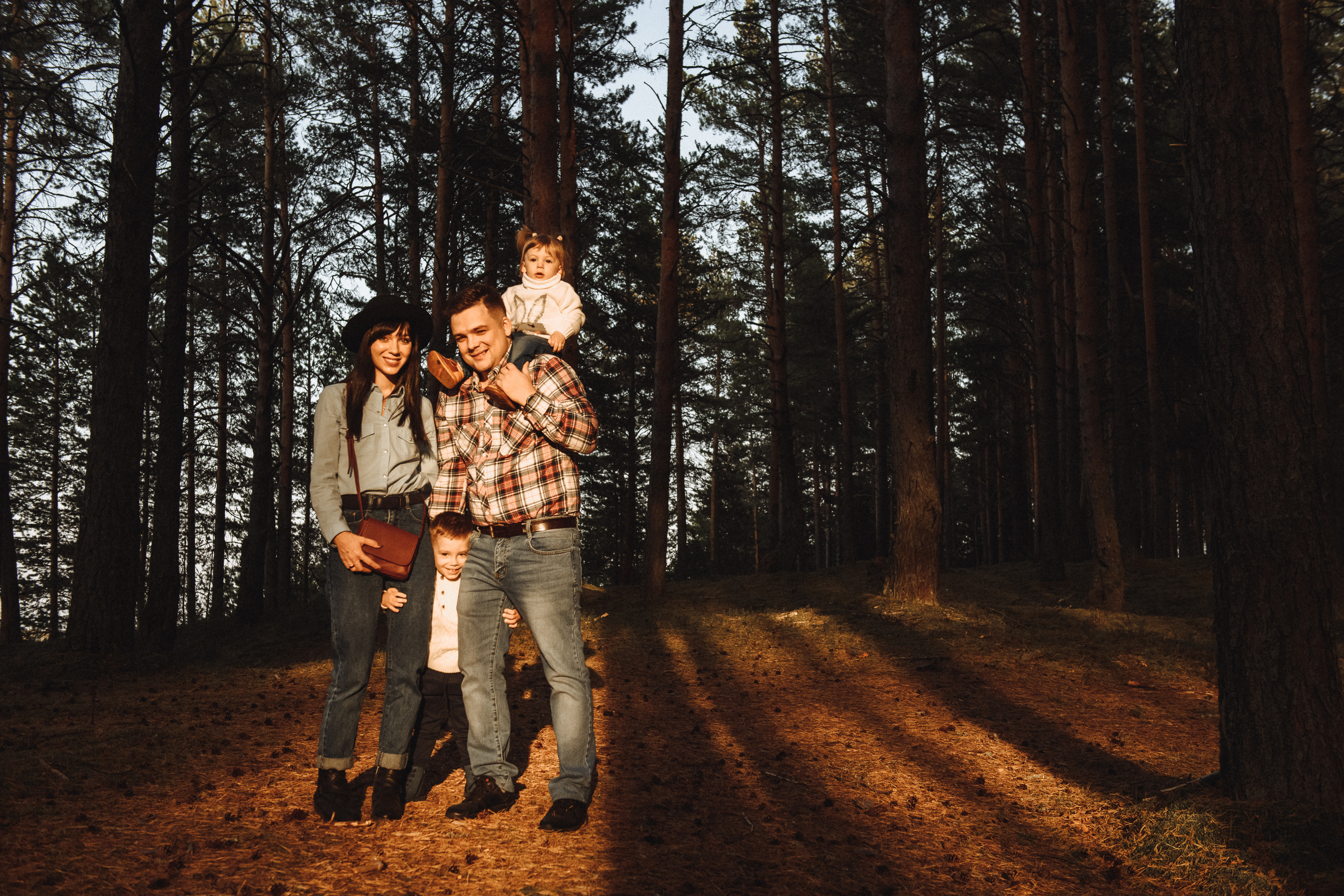 Красивая семейная фотосессия. Свадебный и семейный фотограф в Котласе Никита Попов