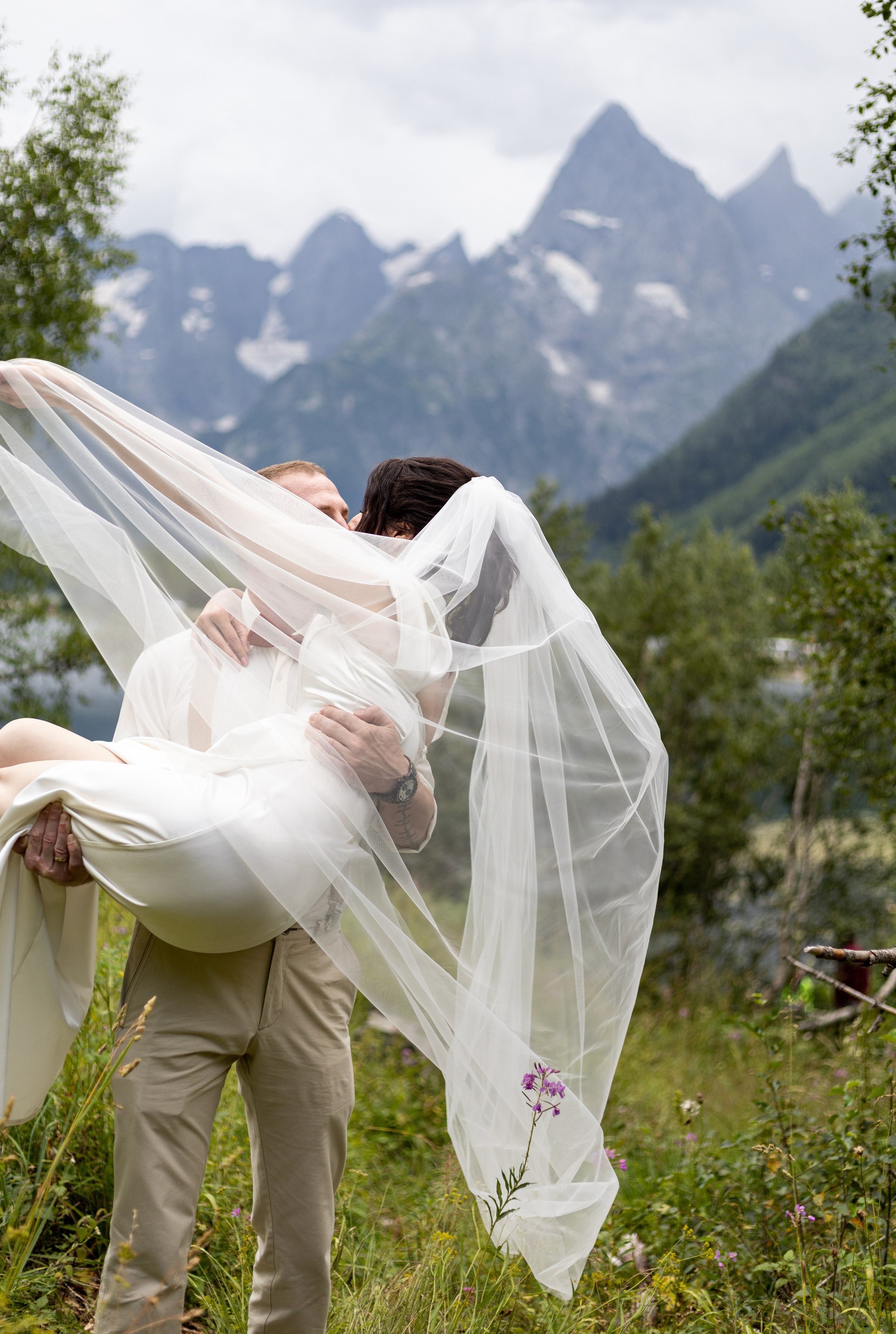 Роман и Яна. Фотограф КМВ Илья Кравцов