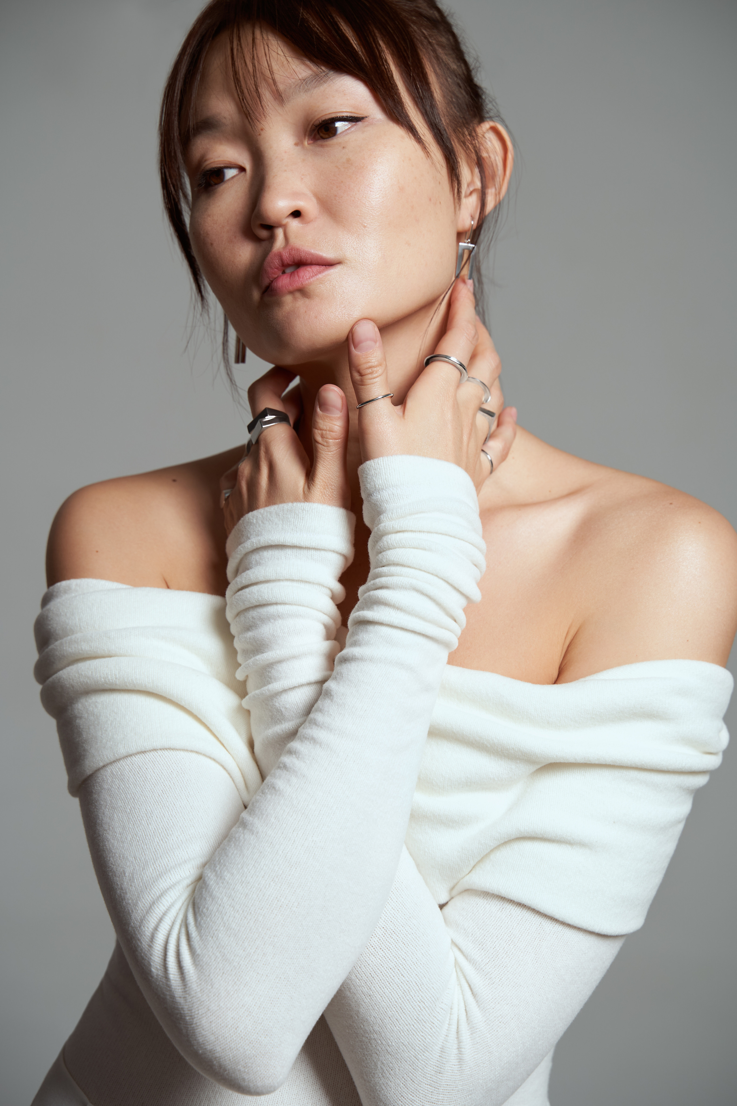 Handmade украшения и трогательные боди с запатентованной застежкой