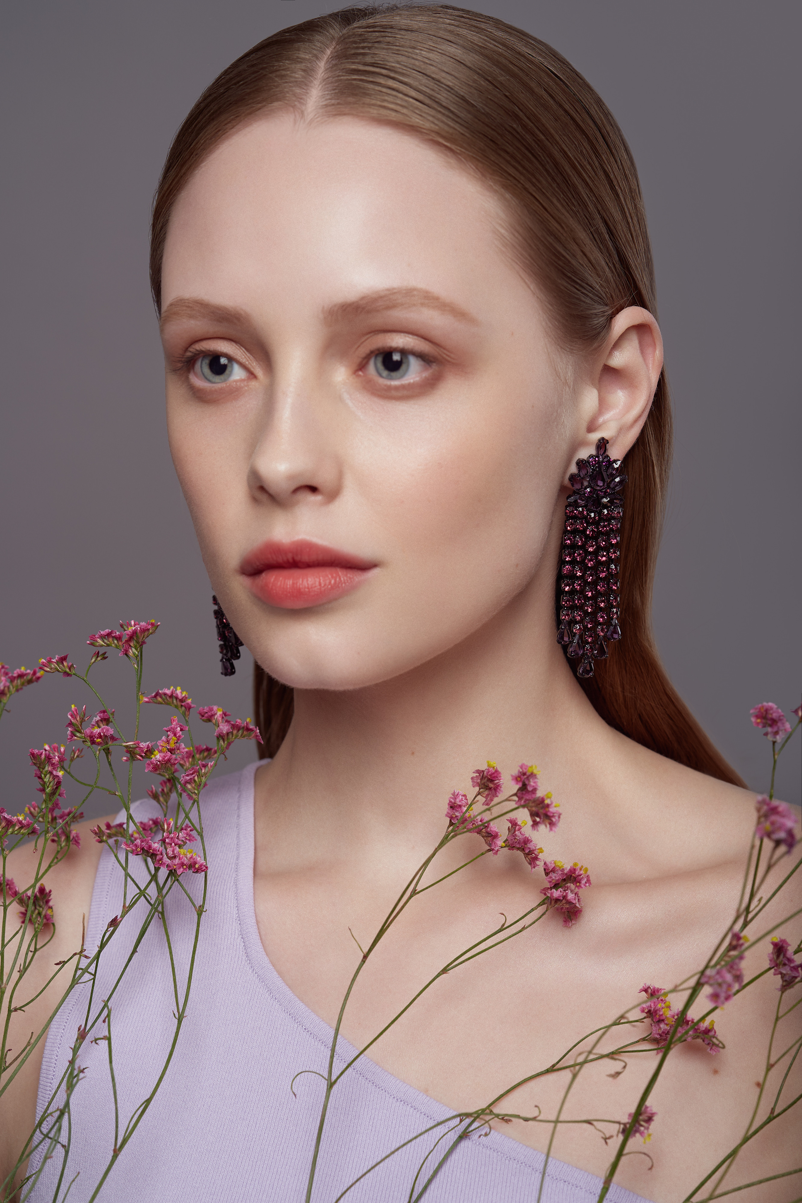 Съемка винтажных украшений ручной работы с кристаллами