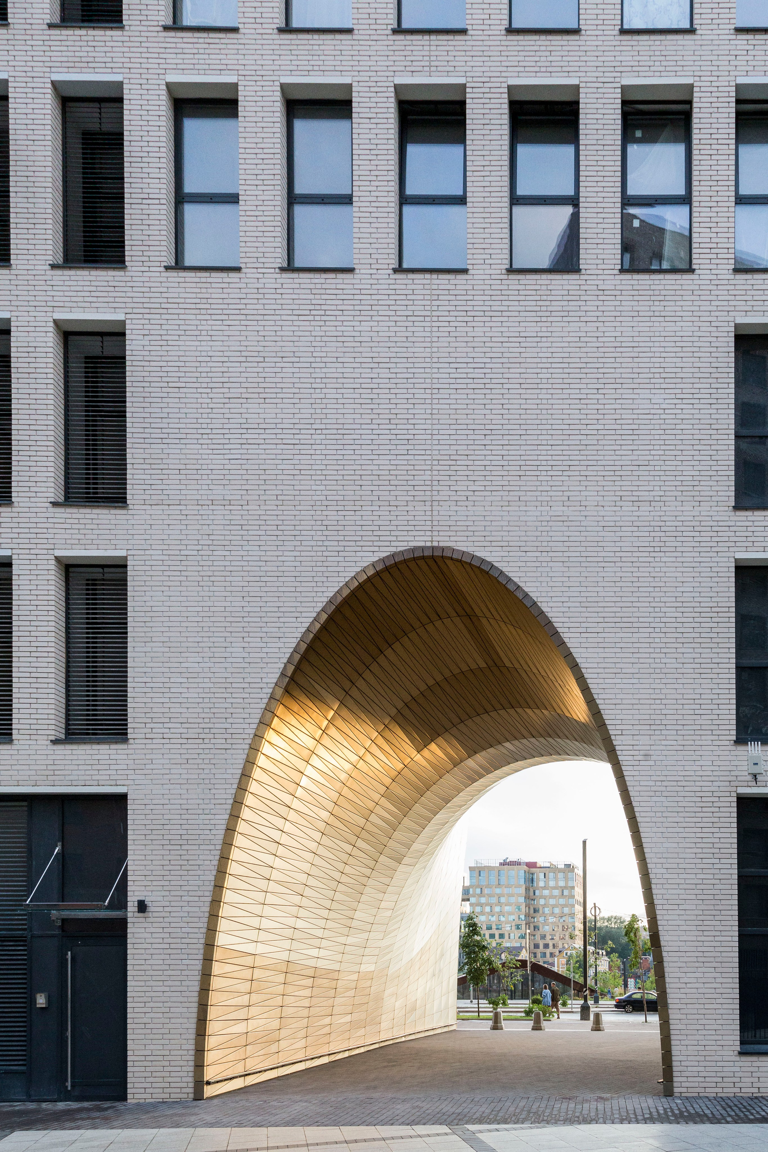 ЗИЛАРТ. Дом с золотой аркой. Проект фотографа Александра Высокина — «Фотоархитектоника»