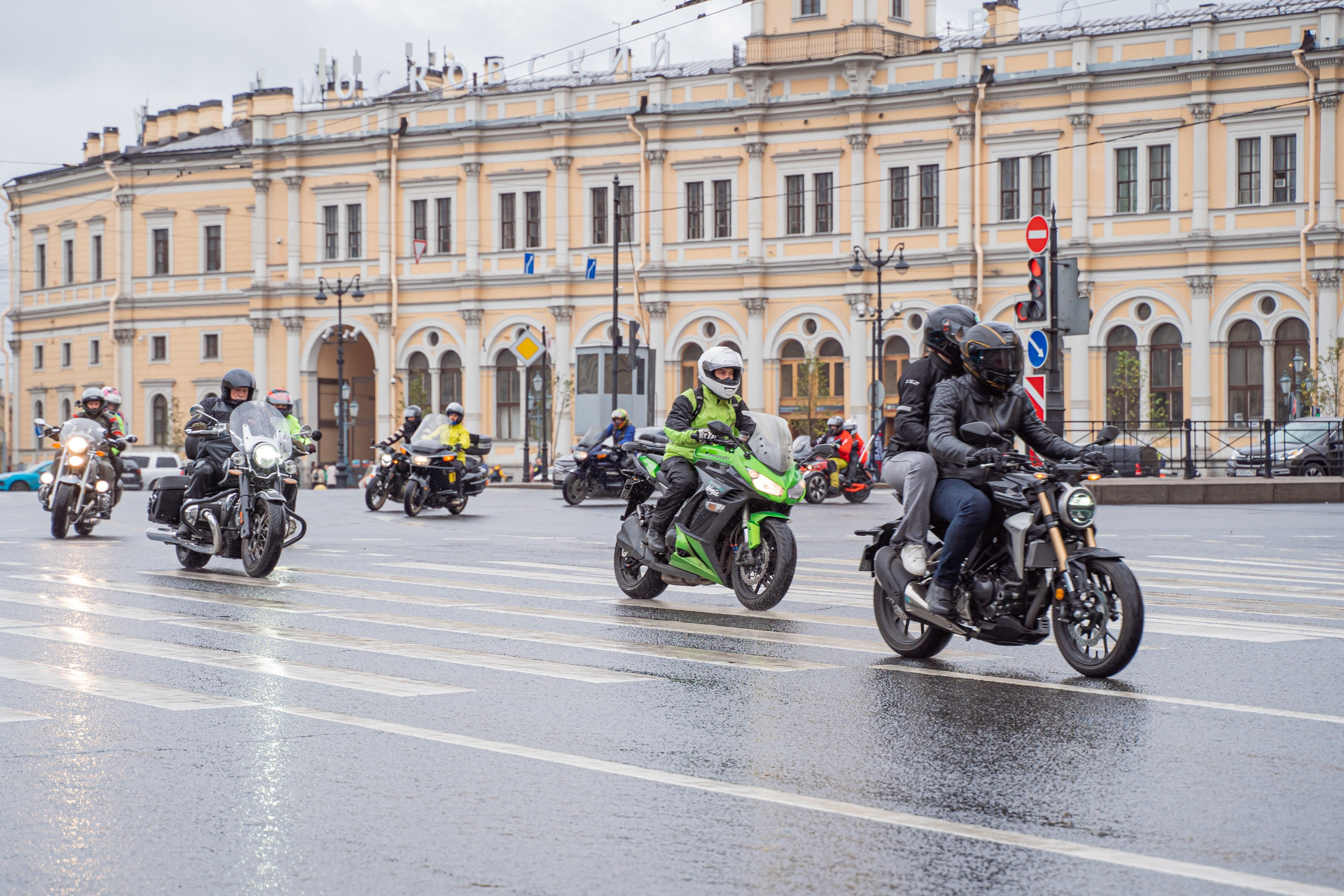 Спортивный репортажный фотограф Санкт-Петербург. Свадебный, семейный, портретный, репортажный фотограф в Санкт-Петербурге