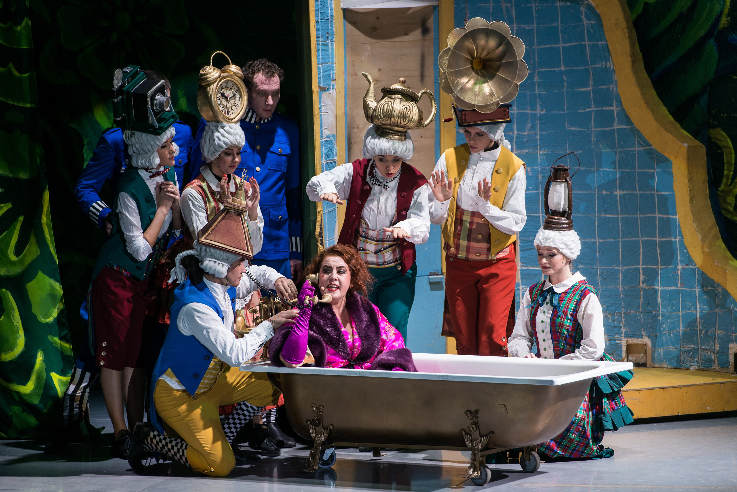 Приключение Фунтика. Фрагмент. 2014. Дима Бабушкин. Фотограф. Подиум. Репортаж. Творчество. Дорого