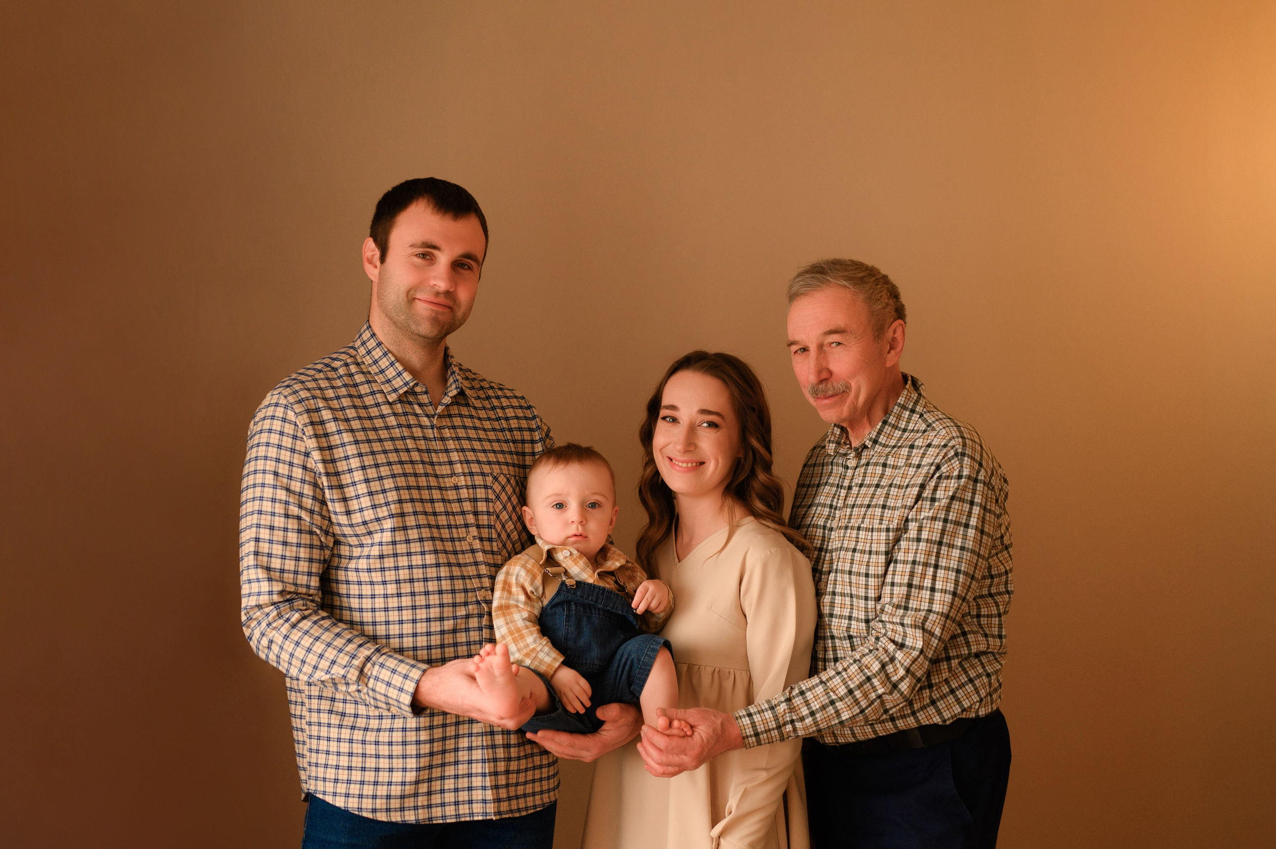 Съемка годика, годовасие, фотосессия в день рождения. НЬЮБОРН ФОТОСЕССИИ, БЕРЕМЕННОСТЬ, ПОРТРЕТНЫЕ СЕМЕЙНЫЕ ФОТОСЕССИИ  Ногинск Москва ОЛЬГА ВОГЕЛЬ