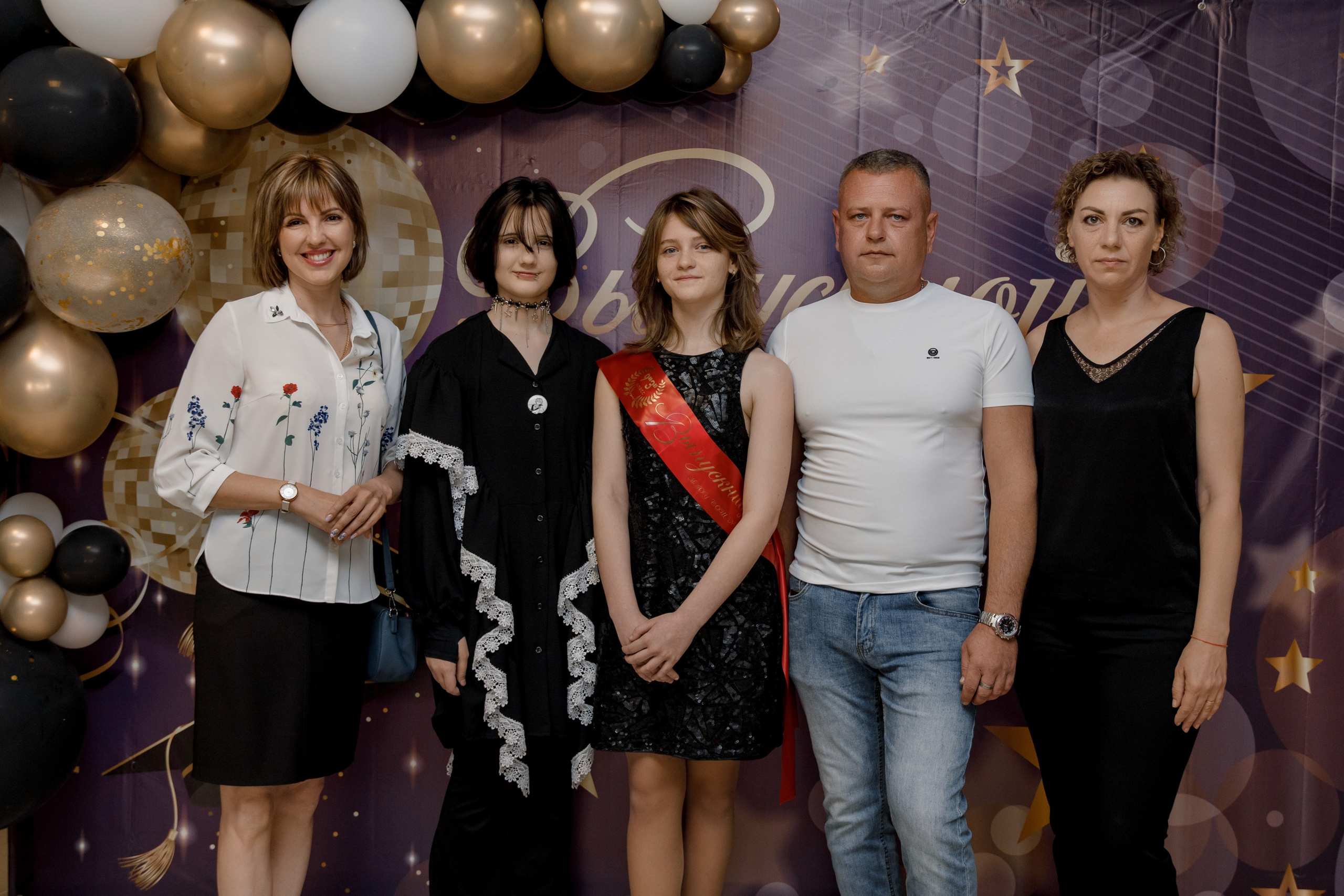 Выпускной школа 107 г Краснодар. Выпускные альбомы в Краснодарском крае