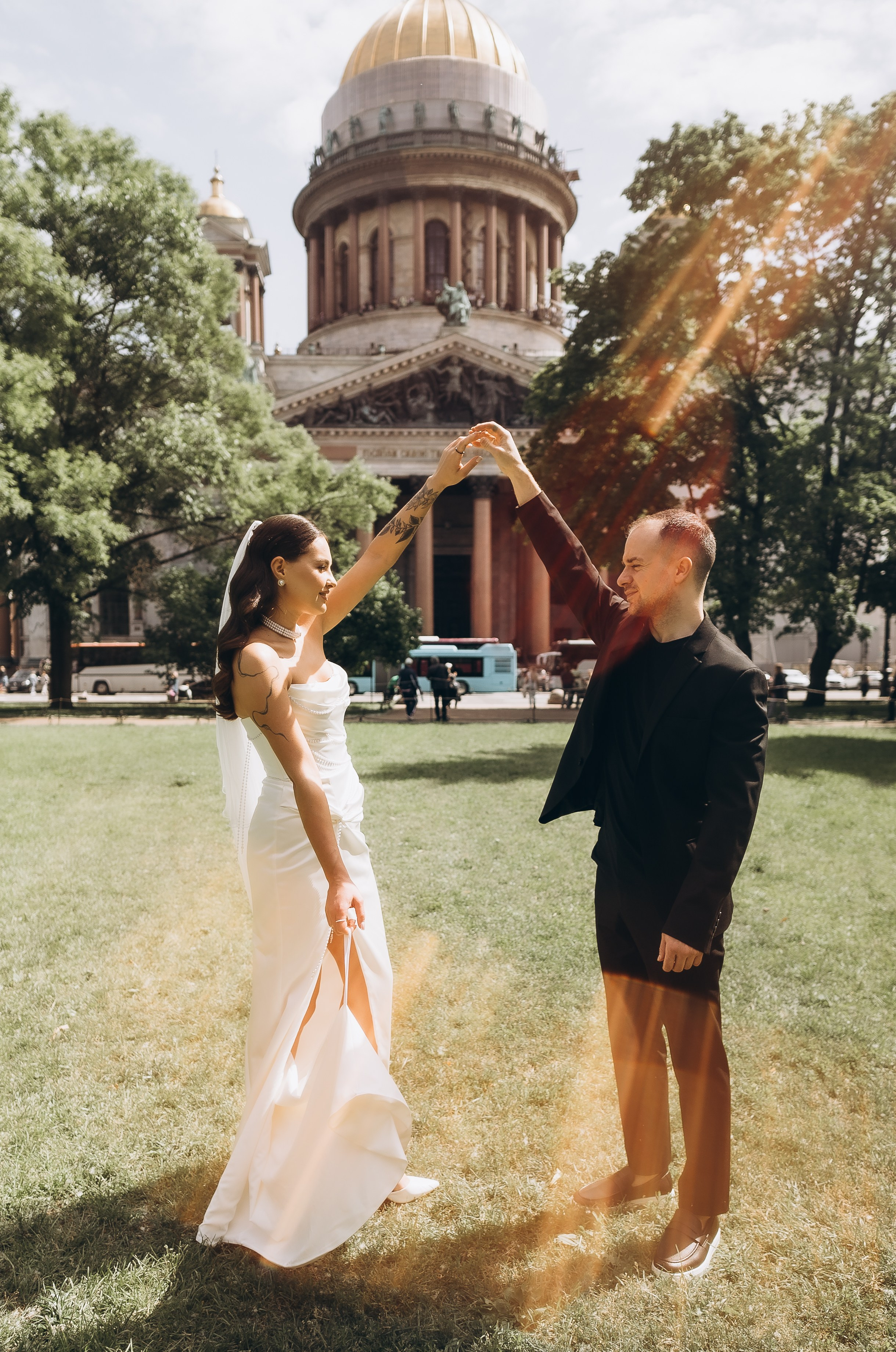 Свадебная Фотопрогулка Исаакиевский. Фотограф ПИТЕР СПБ Надежда Баранова