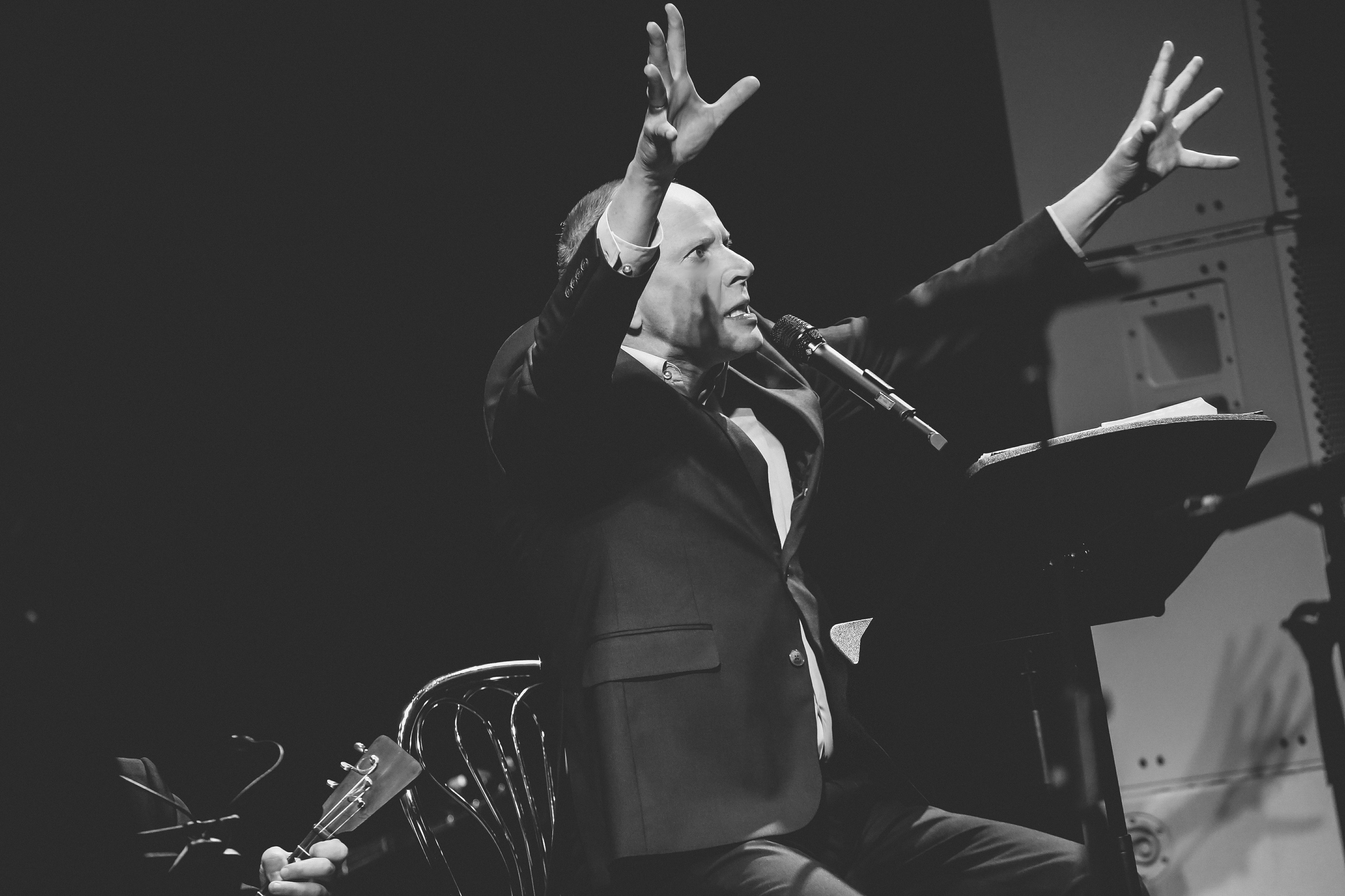 «Вий» Гоголя с Даниилом Спиваковским. Дарья Письменюк / Darya Leitstern — фотограф, музыкант, журналист, путешественник