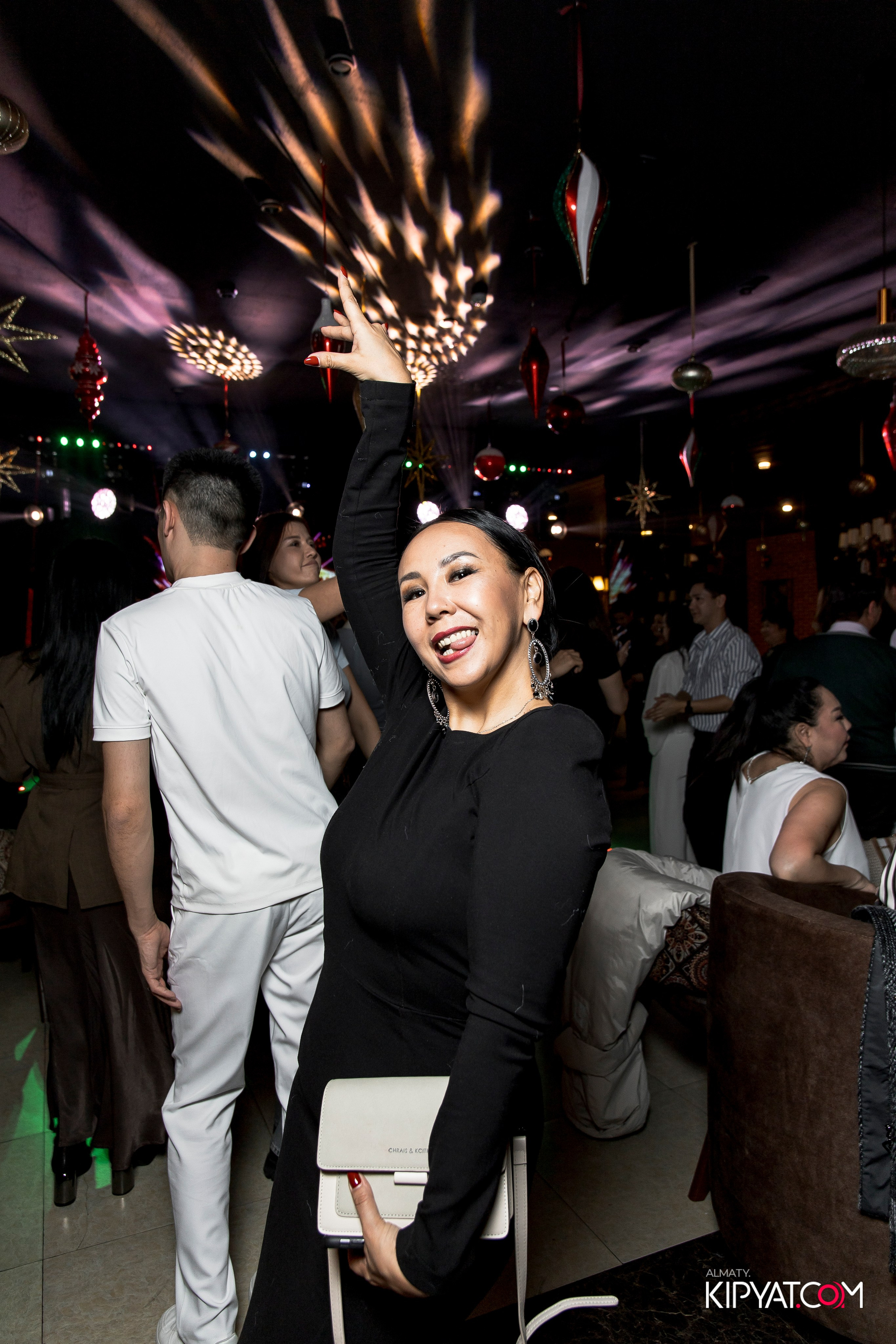 РЕСТОРАН ВЕСЕЛИДЗЕ НА ШЕВЧЕНКО. КИПЯТКОМ АЛМАТЫ! Фотосъемка мероприятий в Алматы