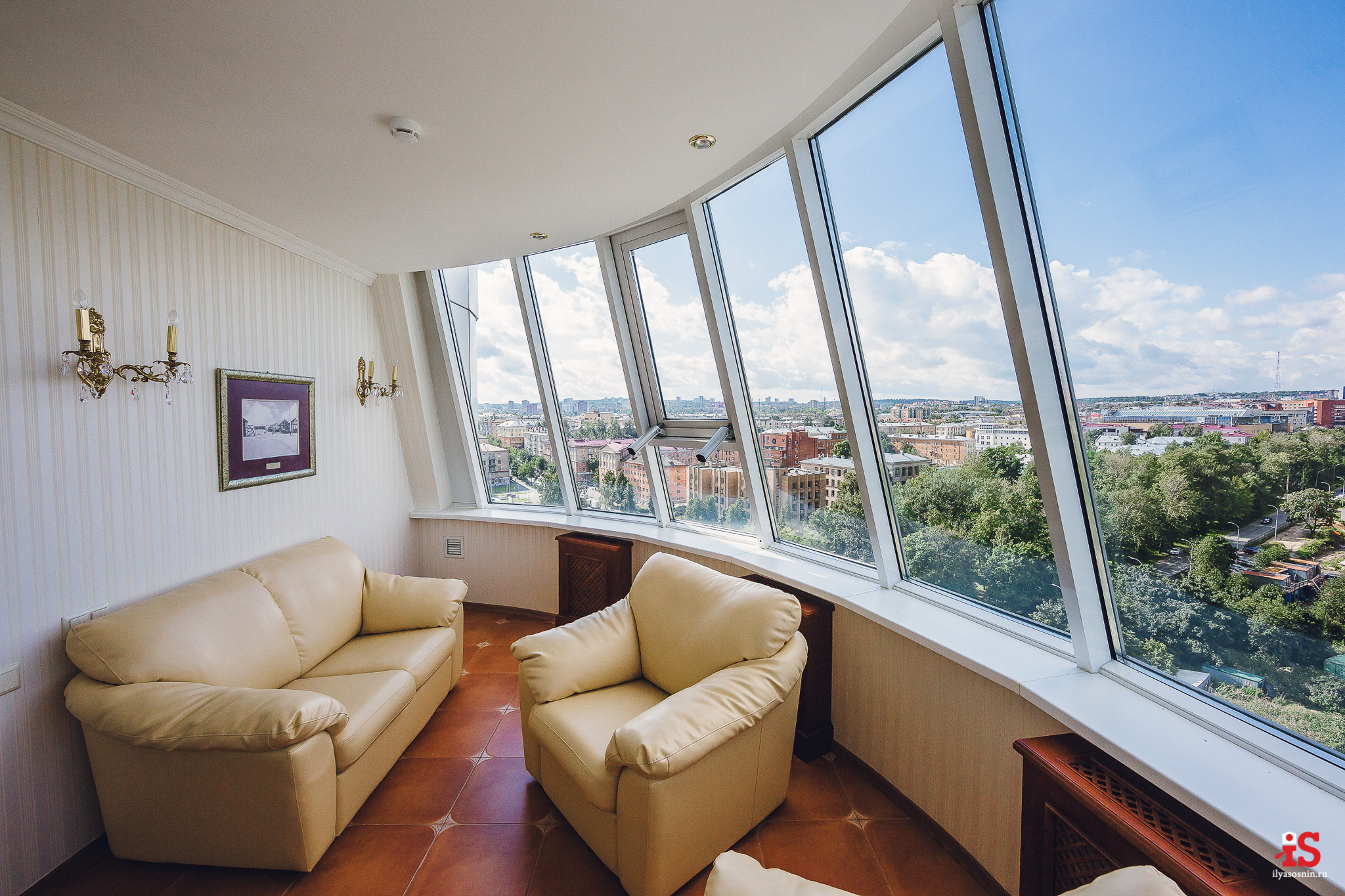 Интерьерная  фотосъемка, фото для гостиницы, фотосъемка отелей, фото для турбизнеса, фото номеров отелей, фото ресторана, фото меню отеля, конференц зал, гостевой дом в карелии, лучший фотограф интерьеров Петрозаводск Карелия, турбаза в Карелии, экскурсии по Карелии, Кижи, Петрозаводск, Илья Соснин