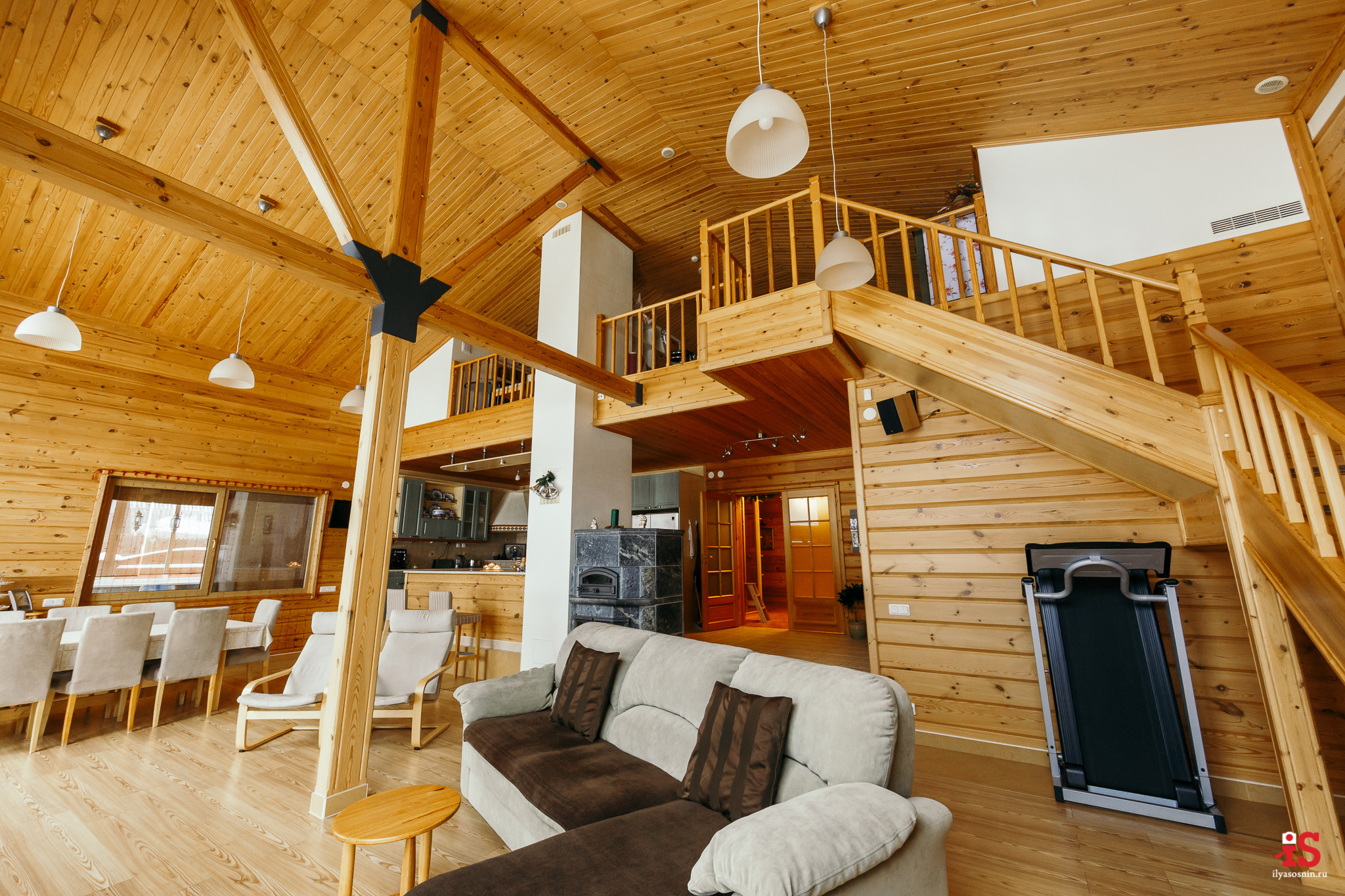 Интерьерная  фотосъемка, фото для гостиницы, фотосъемка отелей, фото для турбизнеса, фото номеров отелей, фото ресторана, фото меню отеля, конференц зал, гостевой дом в карелии, лучший фотограф интерьеров Петрозаводск Карелия, турбаза в Карелии, экскурсии по Карелии, Кижи, Петрозаводск, Илья Соснин