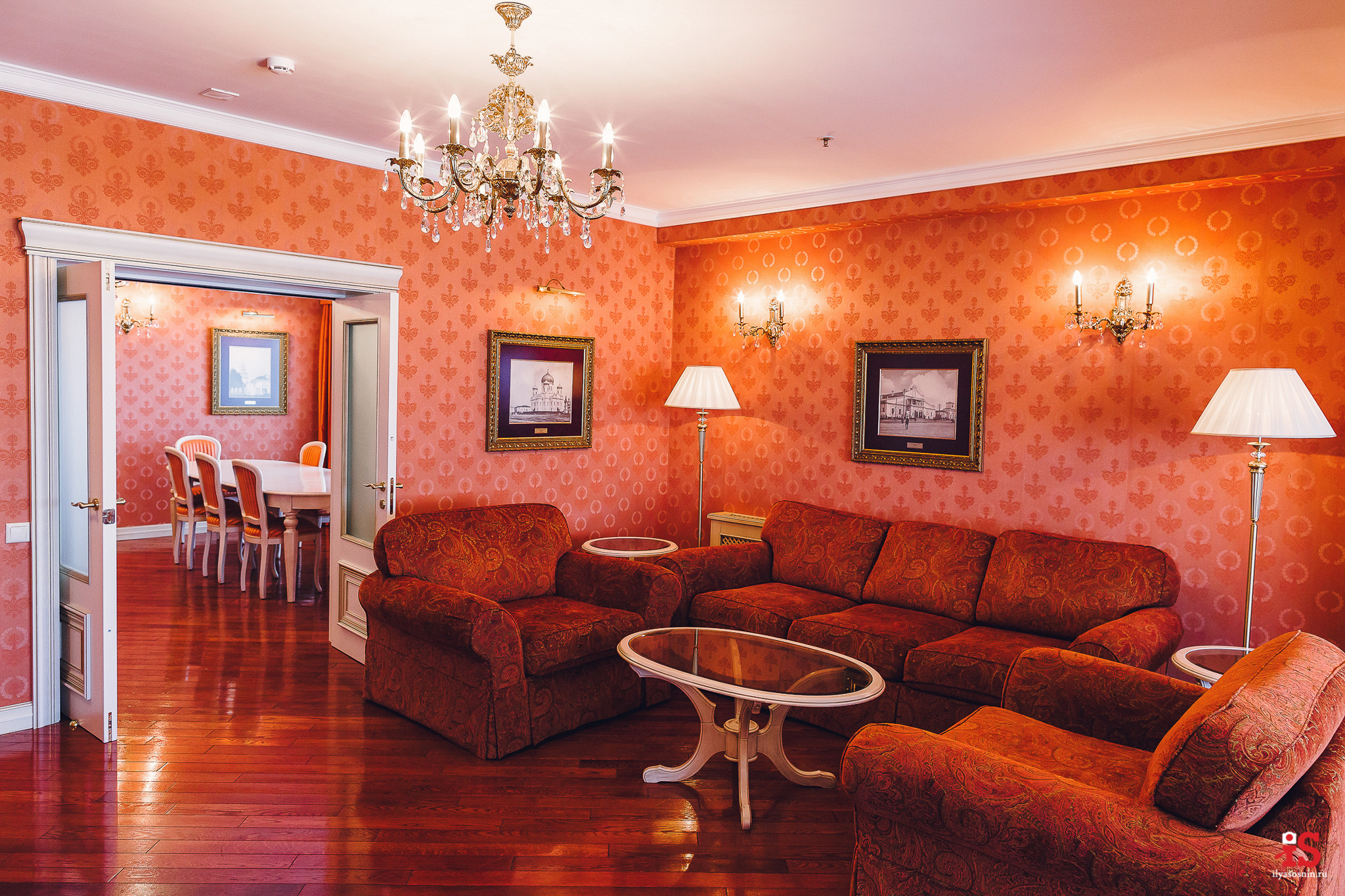 Интерьерная  фотосъемка, фото для гостиницы, фотосъемка отелей, фото для турбизнеса, фото номеров отелей, фото ресторана, фото меню отеля, конференц зал, гостевой дом в карелии, лучший фотограф интерьеров Петрозаводск Карелия, турбаза в Карелии, экскурсии по Карелии, Кижи, Петрозаводск, Илья Соснин