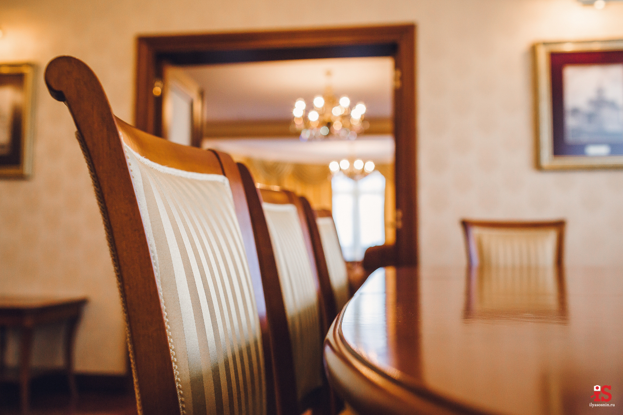 Интерьерная  фотосъемка, фото для гостиницы, фотосъемка отелей, фото для турбизнеса, фото номеров отелей, фото ресторана, фото меню отеля, конференц зал, гостевой дом в карелии, лучший фотограф интерьеров Петрозаводск Карелия, турбаза в Карелии, экскурсии по Карелии, Кижи, Петрозаводск, Илья Соснин